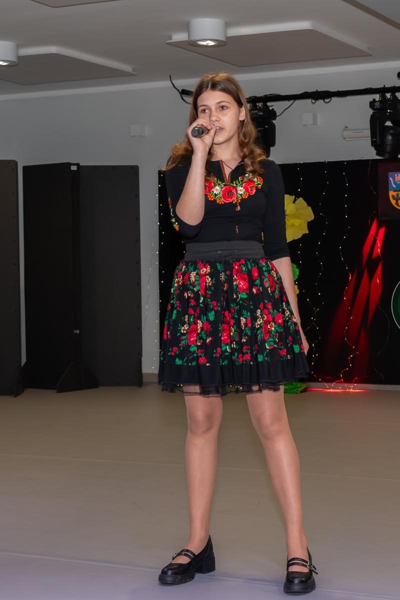 Zdjęcie w galerii na portalu naszraciborz.pl: Śląsko godka w Tworkowie. Osiemnasty koncert lauratów konkursu [FOTO i WIDEO] wiadomości z regionu