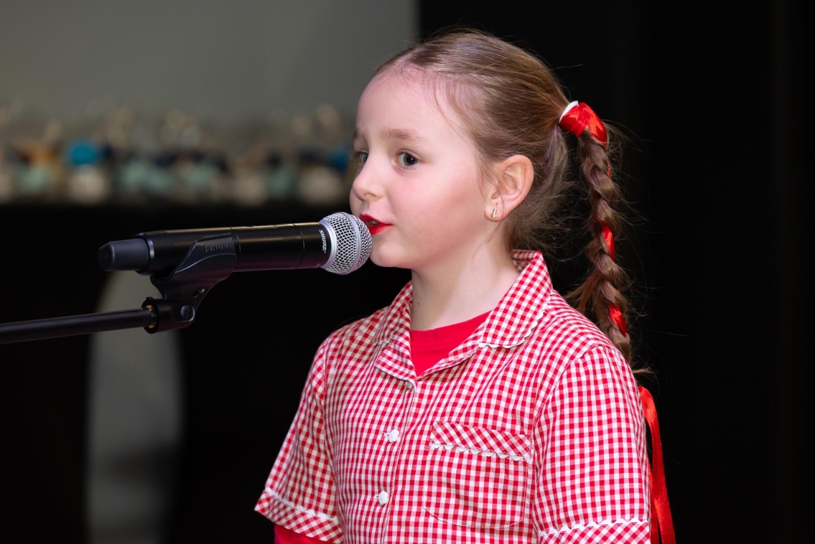 Zdjęcie w galerii na portalu naszraciborz.pl: Śląsko godka w Tworkowie. Osiemnasty koncert lauratów konkursu [FOTO i WIDEO] wiadomości z regionu