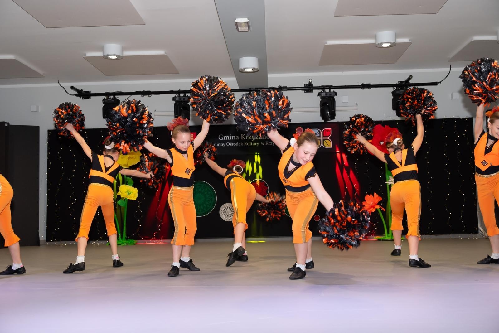 Zdjęcie w galerii na portalu naszraciborz.pl: Śląsko godka w Tworkowie. Osiemnasty koncert lauratów konkursu [FOTO i WIDEO] wiadomości z regionu