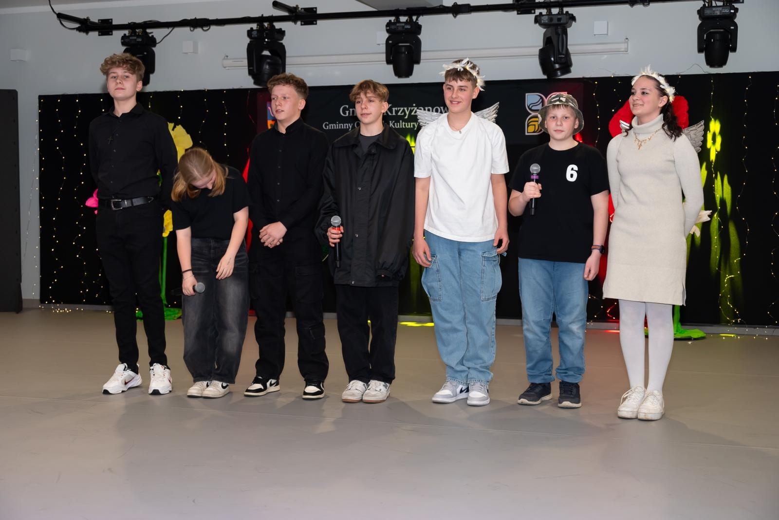 Zdjęcie w galerii na portalu naszraciborz.pl: Śląsko godka w Tworkowie. Osiemnasty koncert lauratów konkursu [FOTO i WIDEO] wiadomości z regionu