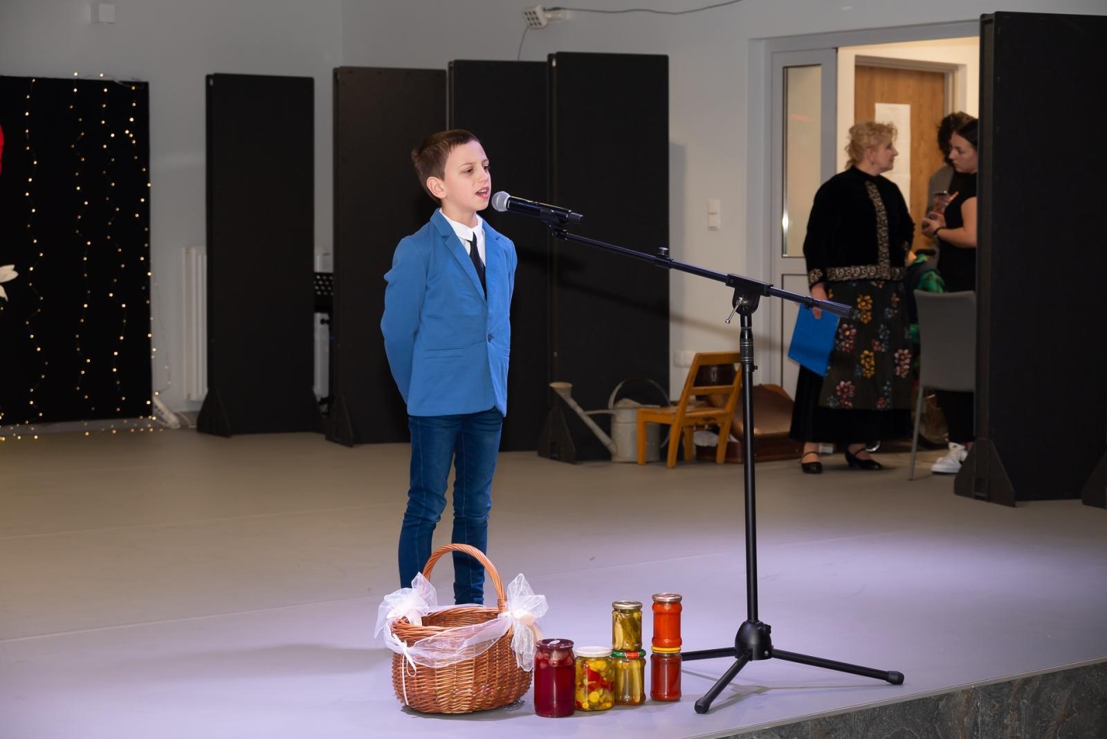 Zdjęcie w galerii na portalu naszraciborz.pl: Śląsko godka w Tworkowie. Osiemnasty koncert lauratów konkursu [FOTO i WIDEO] wiadomości z regionu