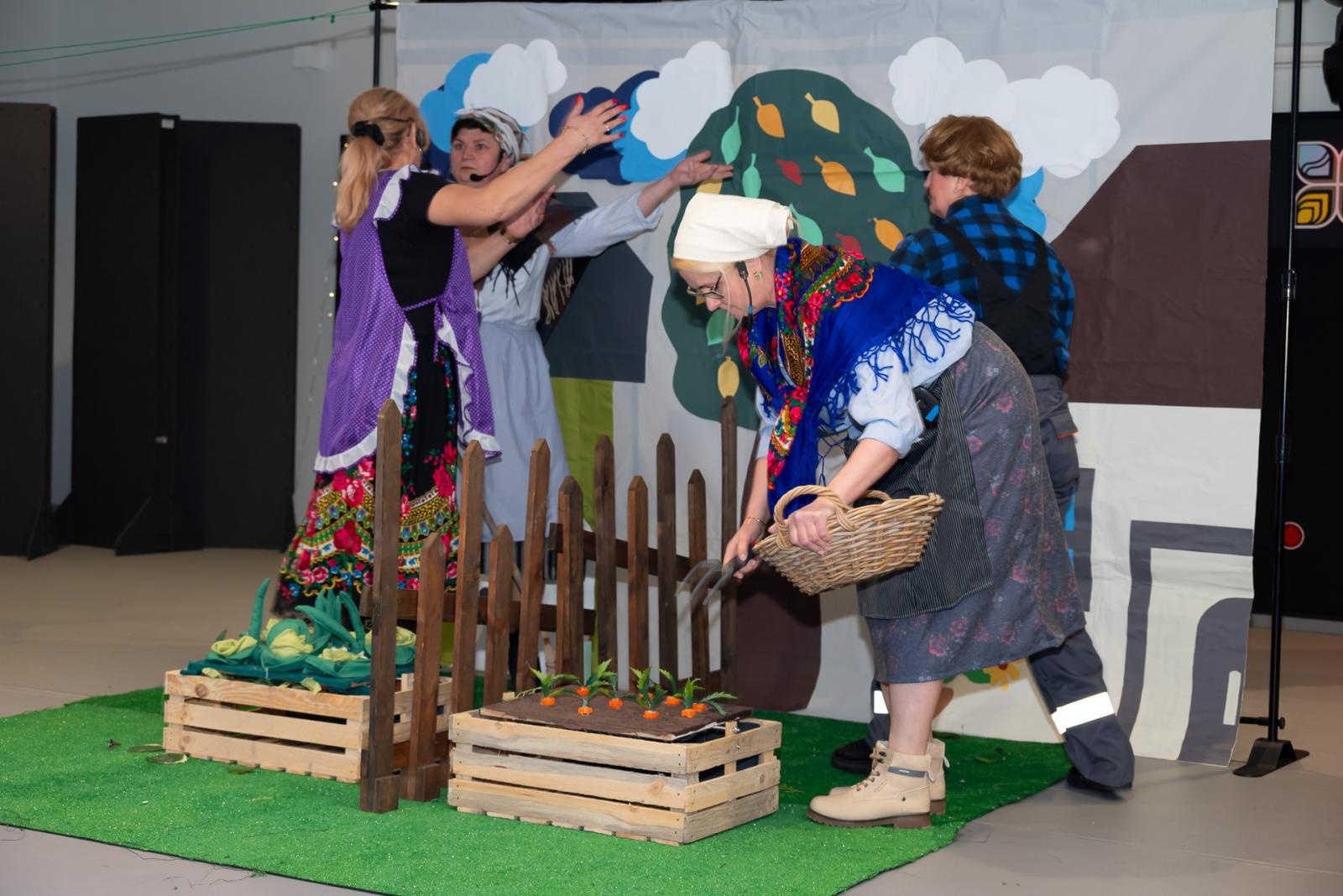 Zdjęcie w galerii na portalu naszraciborz.pl: Śląsko godka w Tworkowie. Osiemnasty koncert lauratów konkursu [FOTO i WIDEO] wiadomości z regionu