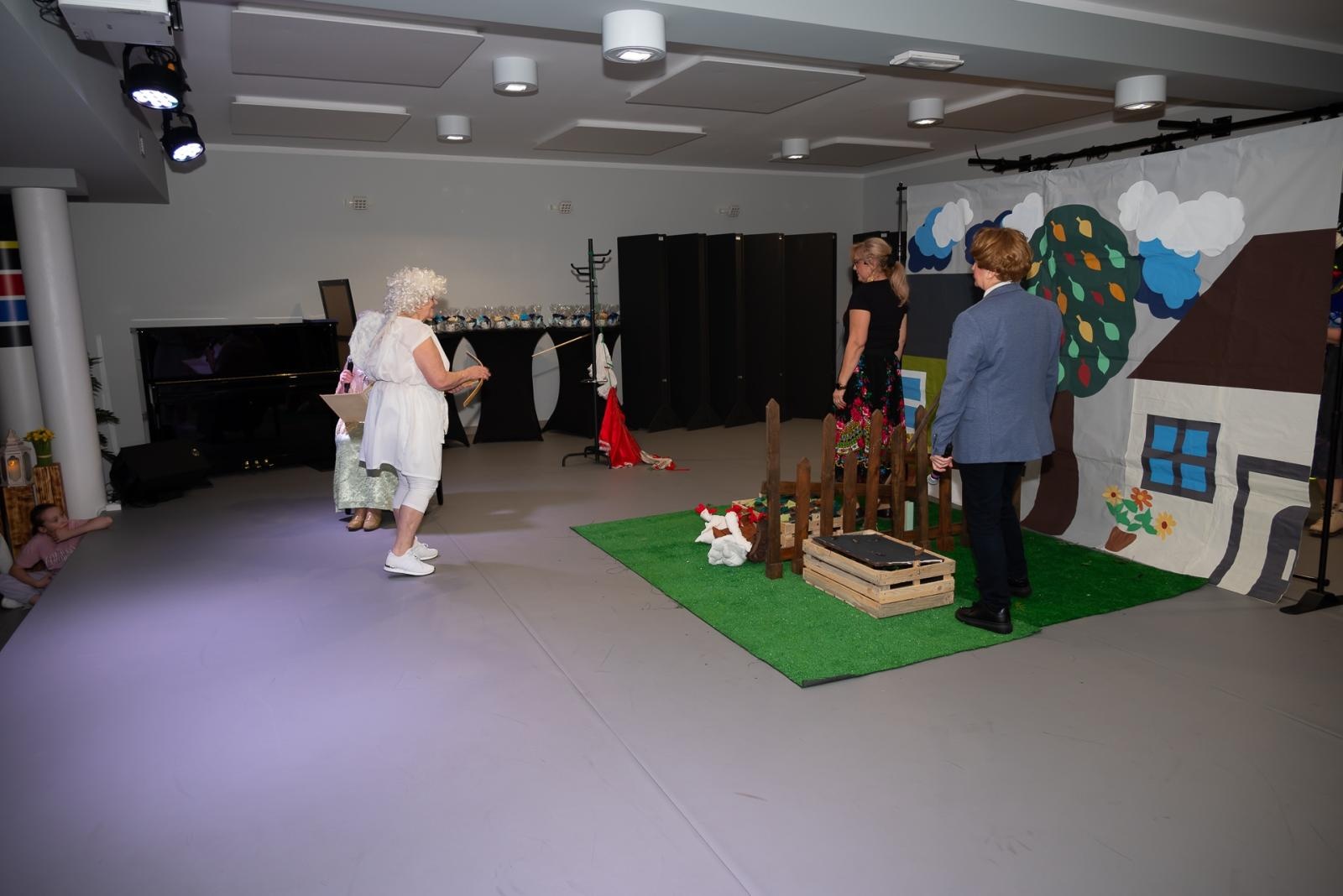 Zdjęcie w galerii na portalu naszraciborz.pl: Śląsko godka w Tworkowie. Osiemnasty koncert lauratów konkursu [FOTO i WIDEO] wiadomości z regionu