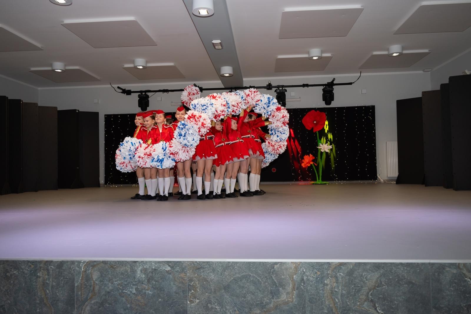 Zdjęcie w galerii na portalu naszraciborz.pl: Śląsko godka w Tworkowie. Osiemnasty koncert lauratów konkursu [FOTO i WIDEO] wiadomości z regionu