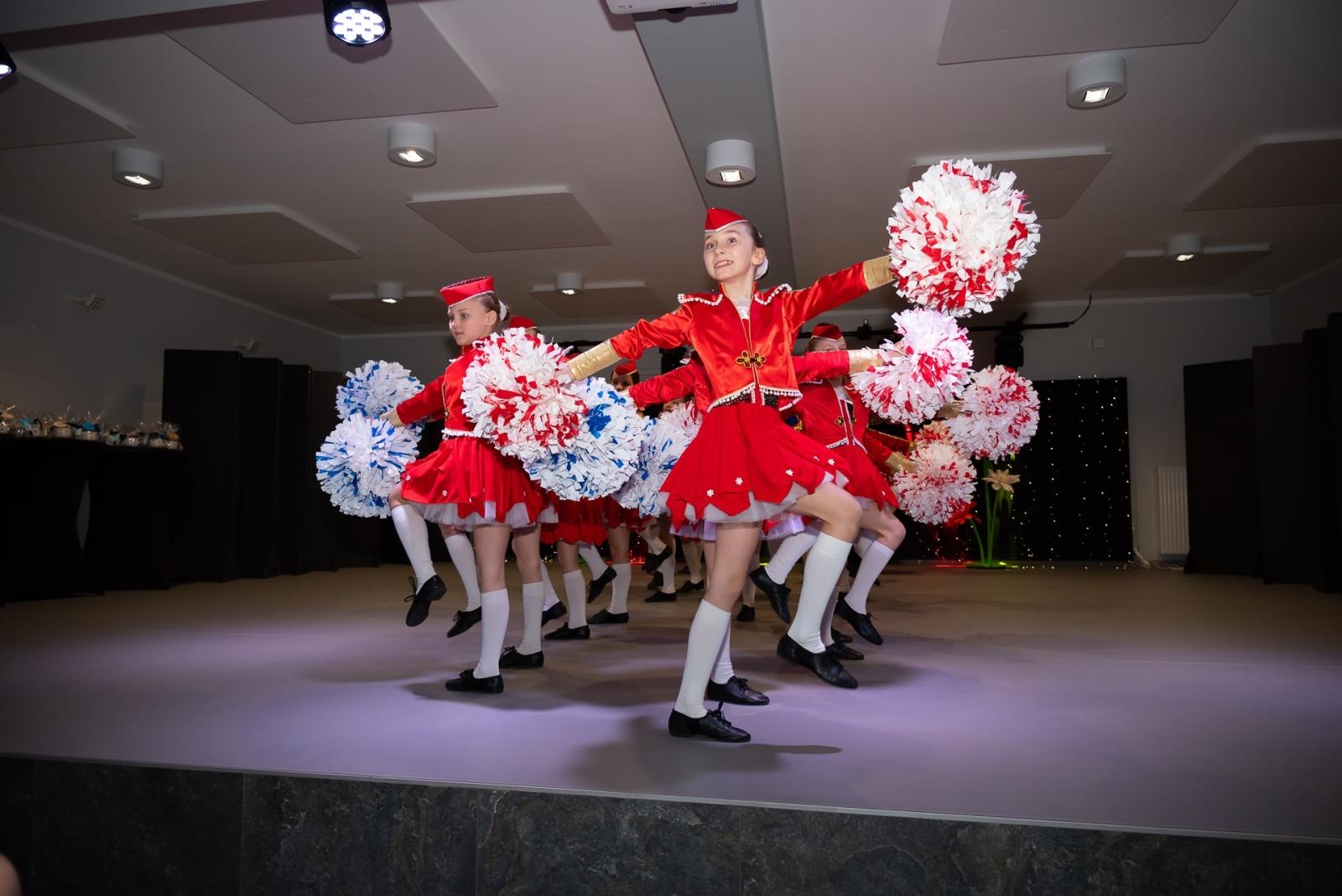Zdjęcie w galerii na portalu naszraciborz.pl: Śląsko godka w Tworkowie. Osiemnasty koncert lauratów konkursu [FOTO i WIDEO] wiadomości z regionu