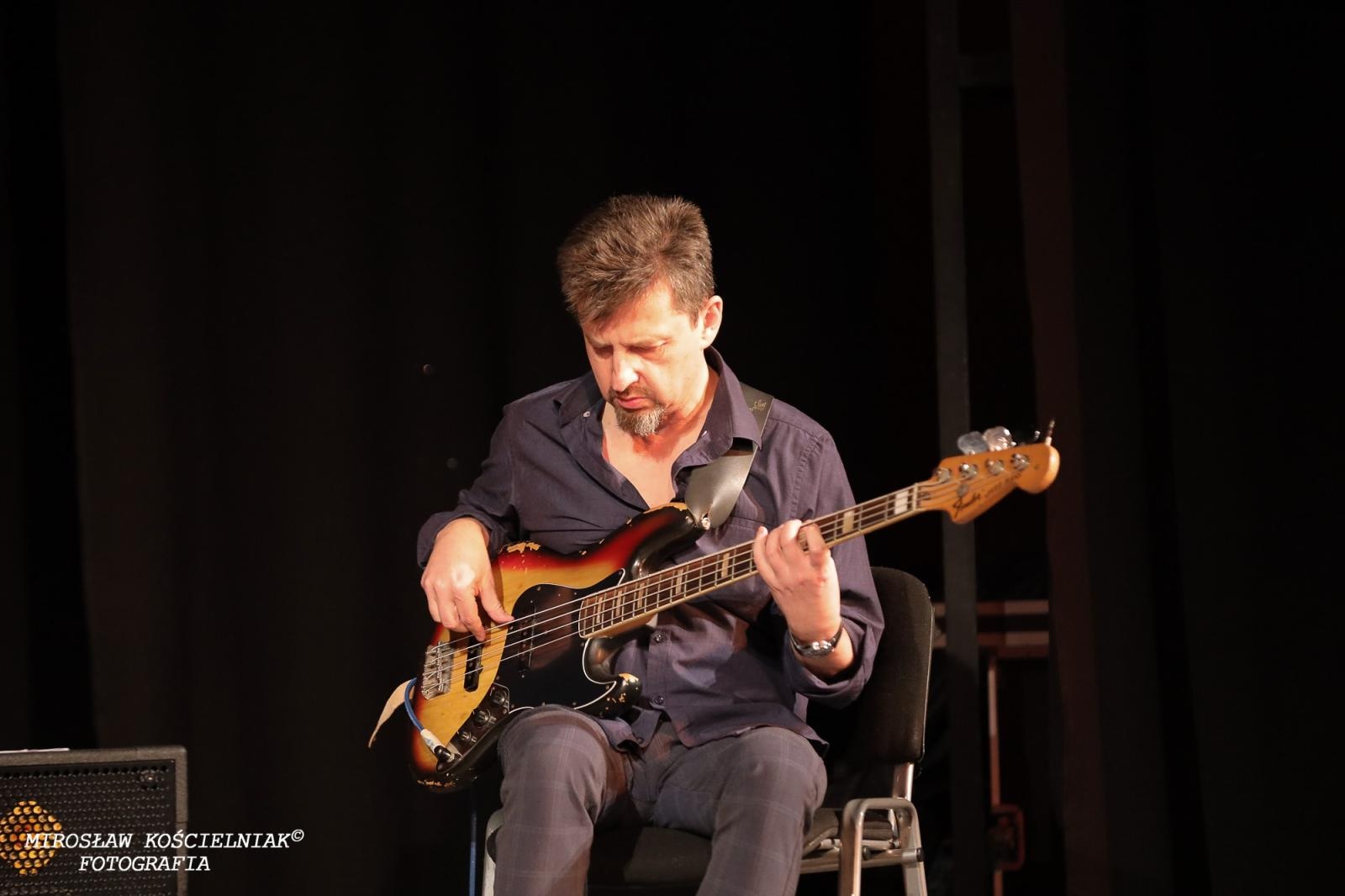 Zdjęcie w galerii na portalu naszraciborz.pl: Bluesowe spotkanie w Strzesze. Koncert Keith’a Dunna przyciągnął fanów gatunku [FOTO i WIDEO] wiadomości z regionu