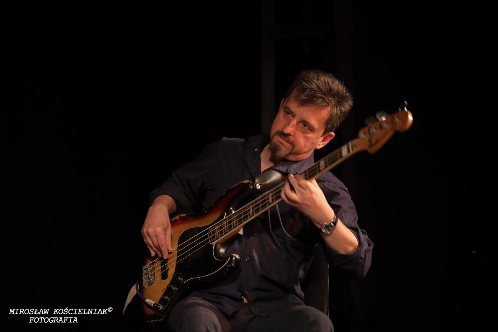 Zdjęcie w galerii na portalu naszraciborz.pl: Bluesowe spotkanie w Strzesze. Koncert Keith’a Dunna przyciągnął fanów gatunku [FOTO i WIDEO] wiadomości z regionu