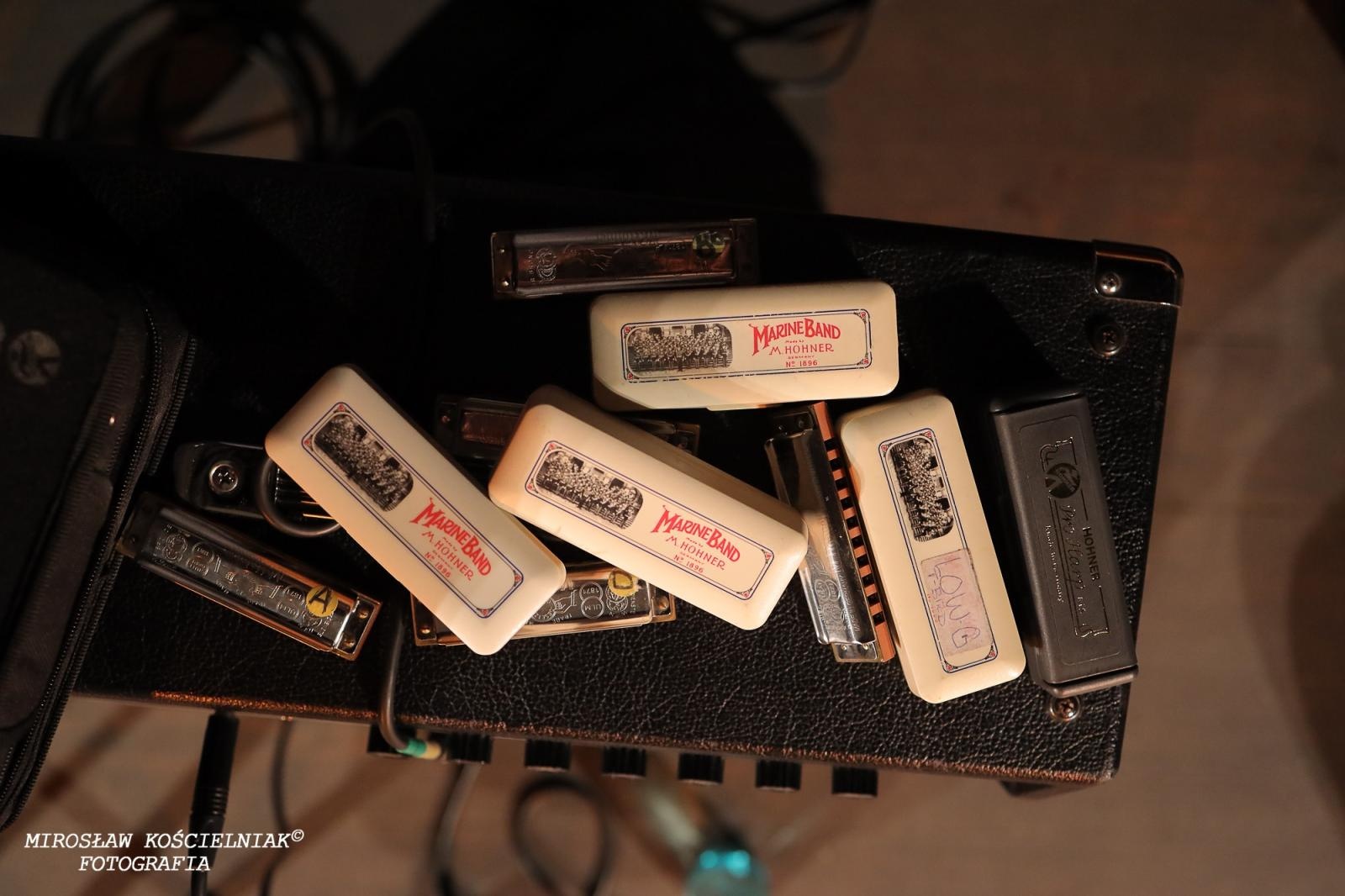 Zdjęcie w galerii na portalu naszraciborz.pl: Bluesowe spotkanie w Strzesze. Koncert Keith’a Dunna przyciągnął fanów gatunku [FOTO i WIDEO] wiadomości z regionu