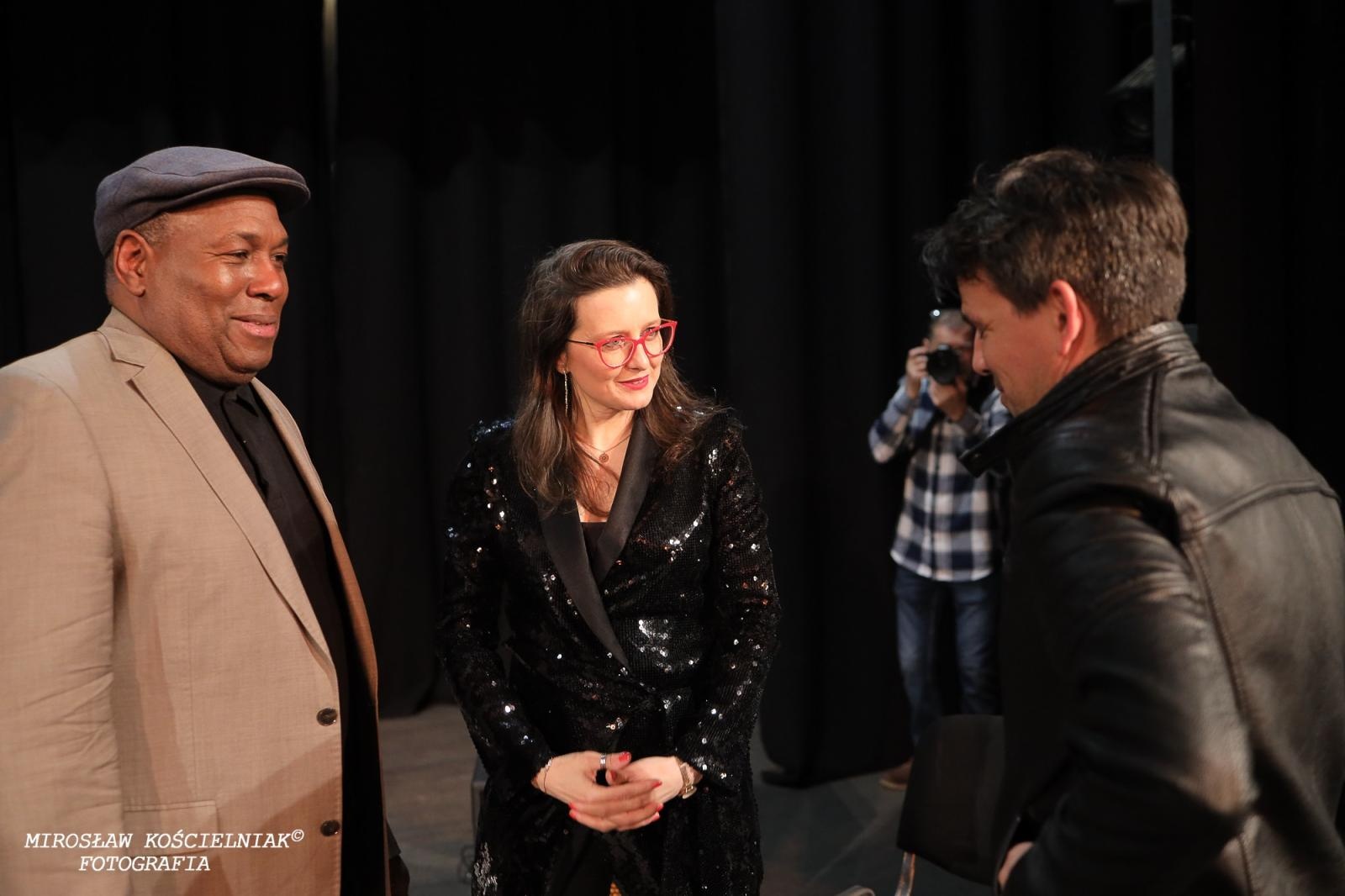 Zdjęcie w galerii na portalu naszraciborz.pl: Bluesowe spotkanie w Strzesze. Koncert Keith’a Dunna przyciągnął fanów gatunku [FOTO i WIDEO] wiadomości z regionu