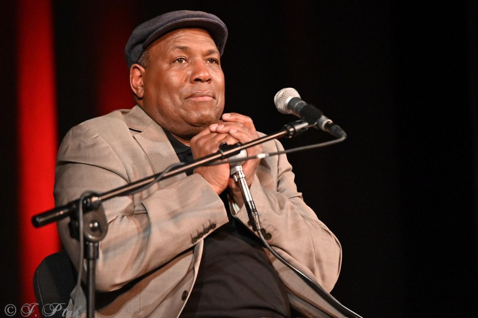 Zdjęcie w galerii na portalu naszraciborz.pl: Bluesowe spotkanie w Strzesze. Koncert Keith’a Dunna przyciągnął fanów gatunku [FOTO i WIDEO] wiadomości z regionu