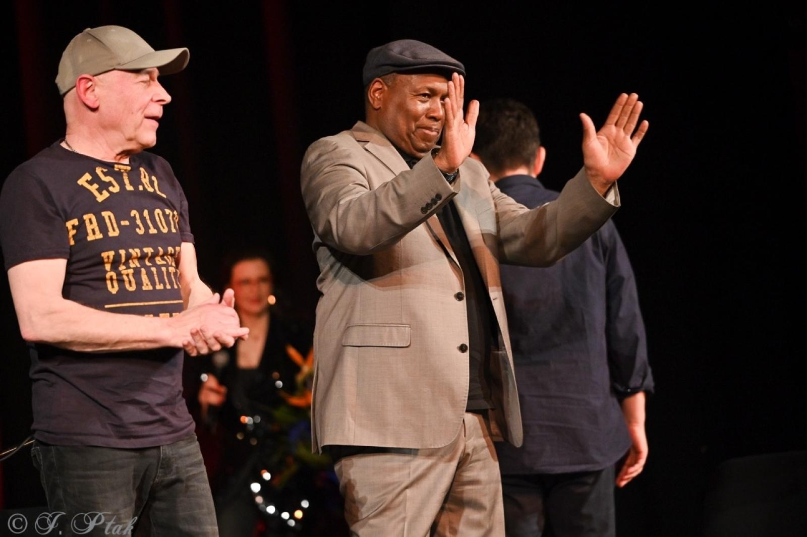 Zdjęcie w galerii na portalu naszraciborz.pl: Bluesowe spotkanie w Strzesze. Koncert Keith’a Dunna przyciągnął fanów gatunku [FOTO i WIDEO] wiadomości z regionu