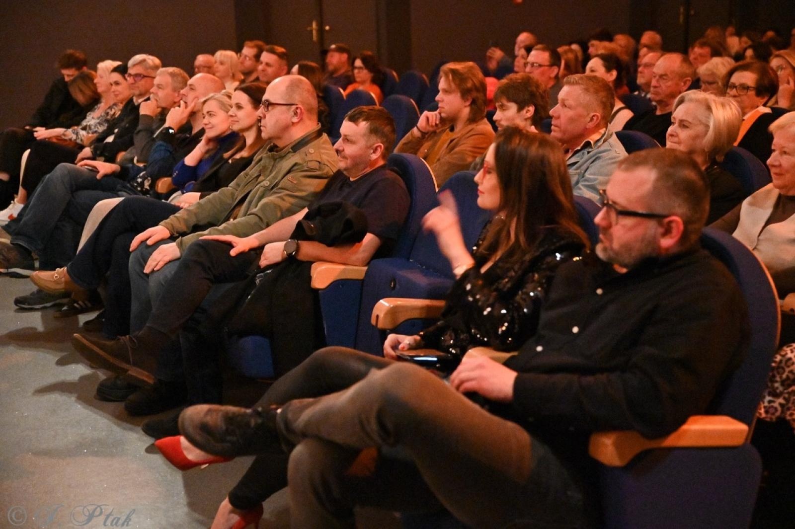 Zdjęcie w galerii na portalu naszraciborz.pl: Bluesowe spotkanie w Strzesze. Koncert Keith’a Dunna przyciągnął fanów gatunku [FOTO i WIDEO] wiadomości z regionu