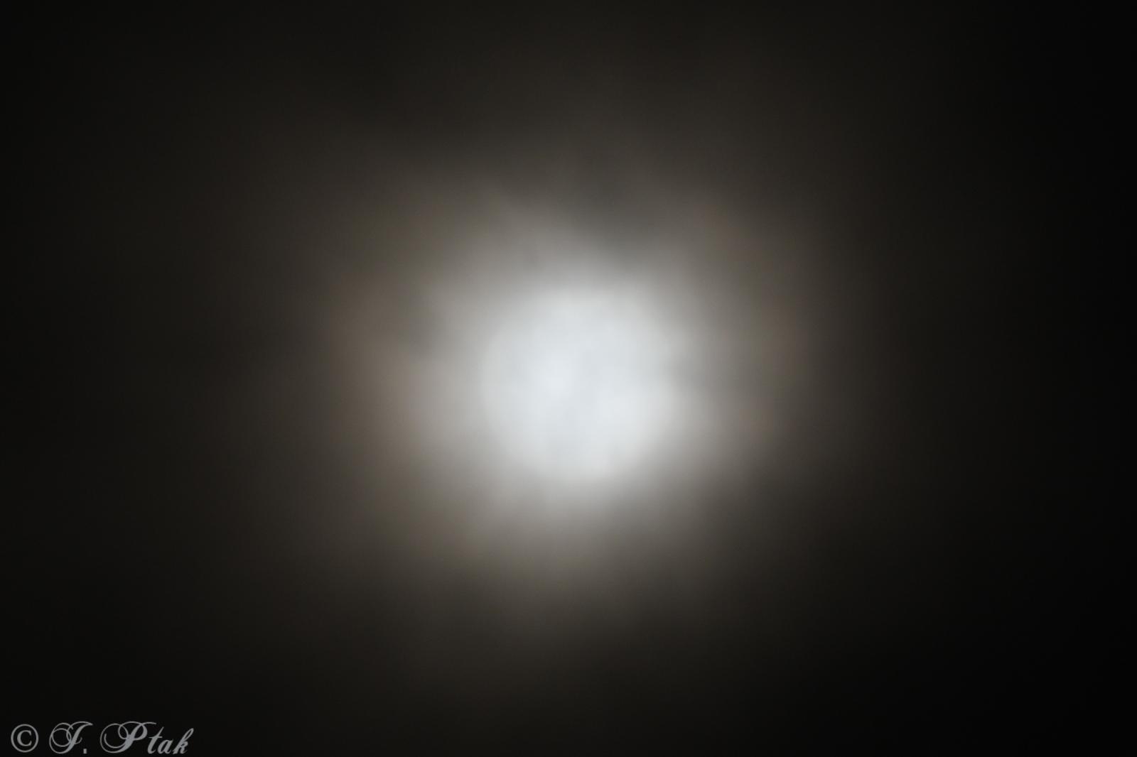 Zdjęcie w galerii na portalu naszraciborz.pl: Częściowe zaćmienie Słońca widziane z Raciborza [FOTO] wiadomości z regionu