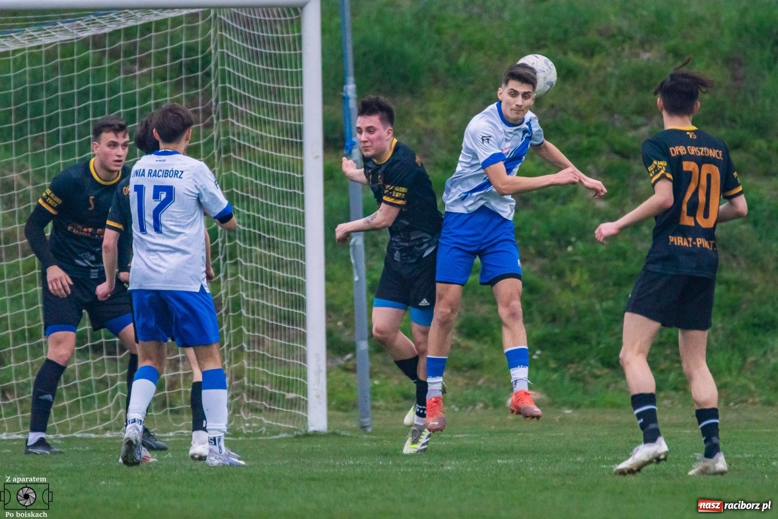 Zdjęcie w galerii na portalu naszraciborz.pl: Długo się męczyli, ale wynik meczu odwrócili [FOTO] wiadomości z regionu