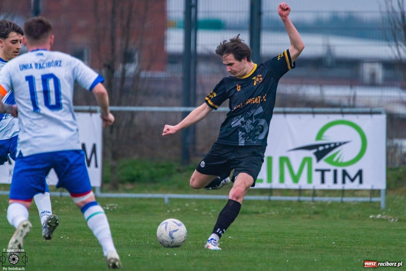Zdjęcie w galerii na portalu naszraciborz.pl: Długo się męczyli, ale wynik meczu odwrócili [FOTO] wiadomości z regionu