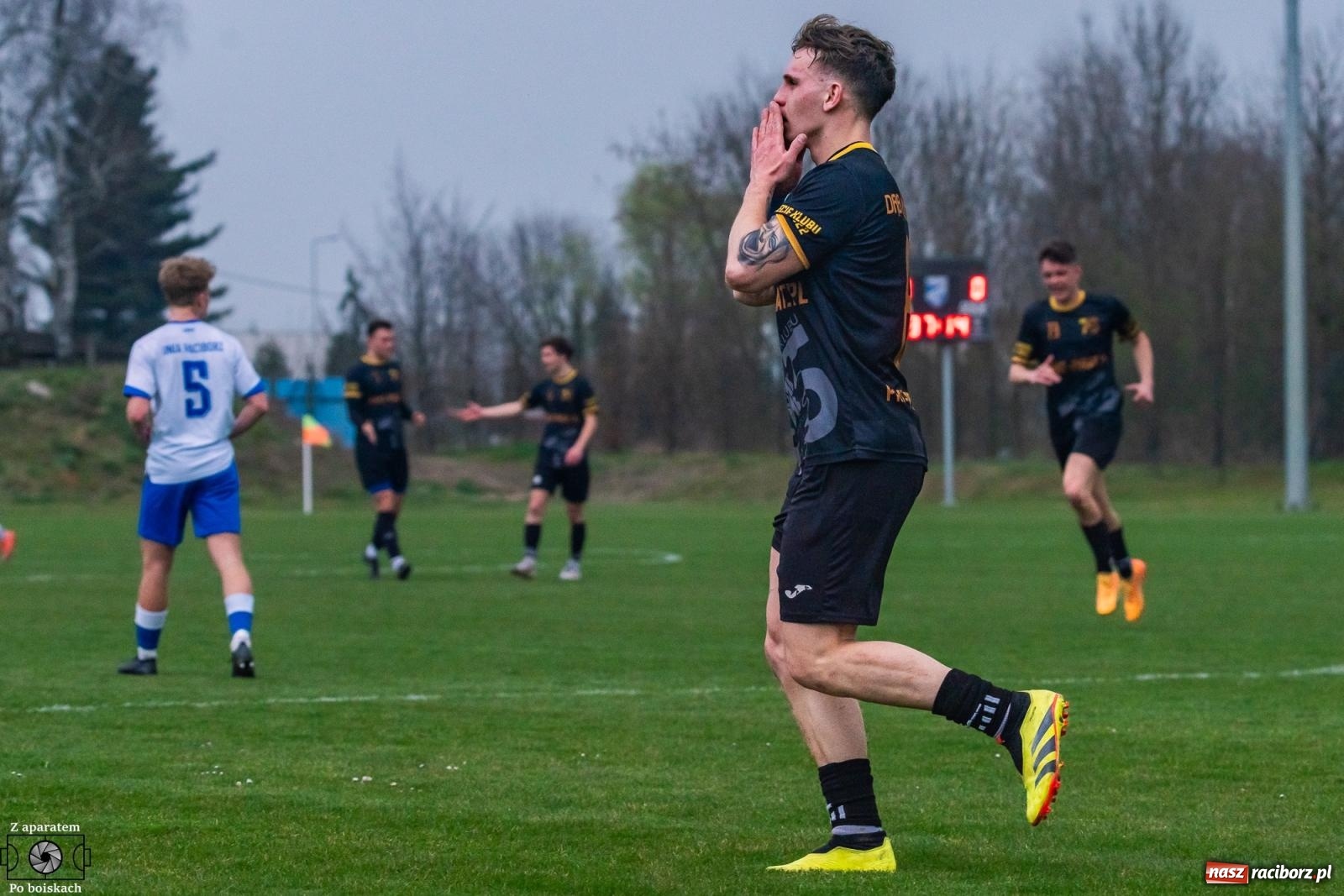 Zdjęcie w galerii na portalu naszraciborz.pl: Długo się męczyli, ale wynik meczu odwrócili [FOTO] wiadomości z regionu
