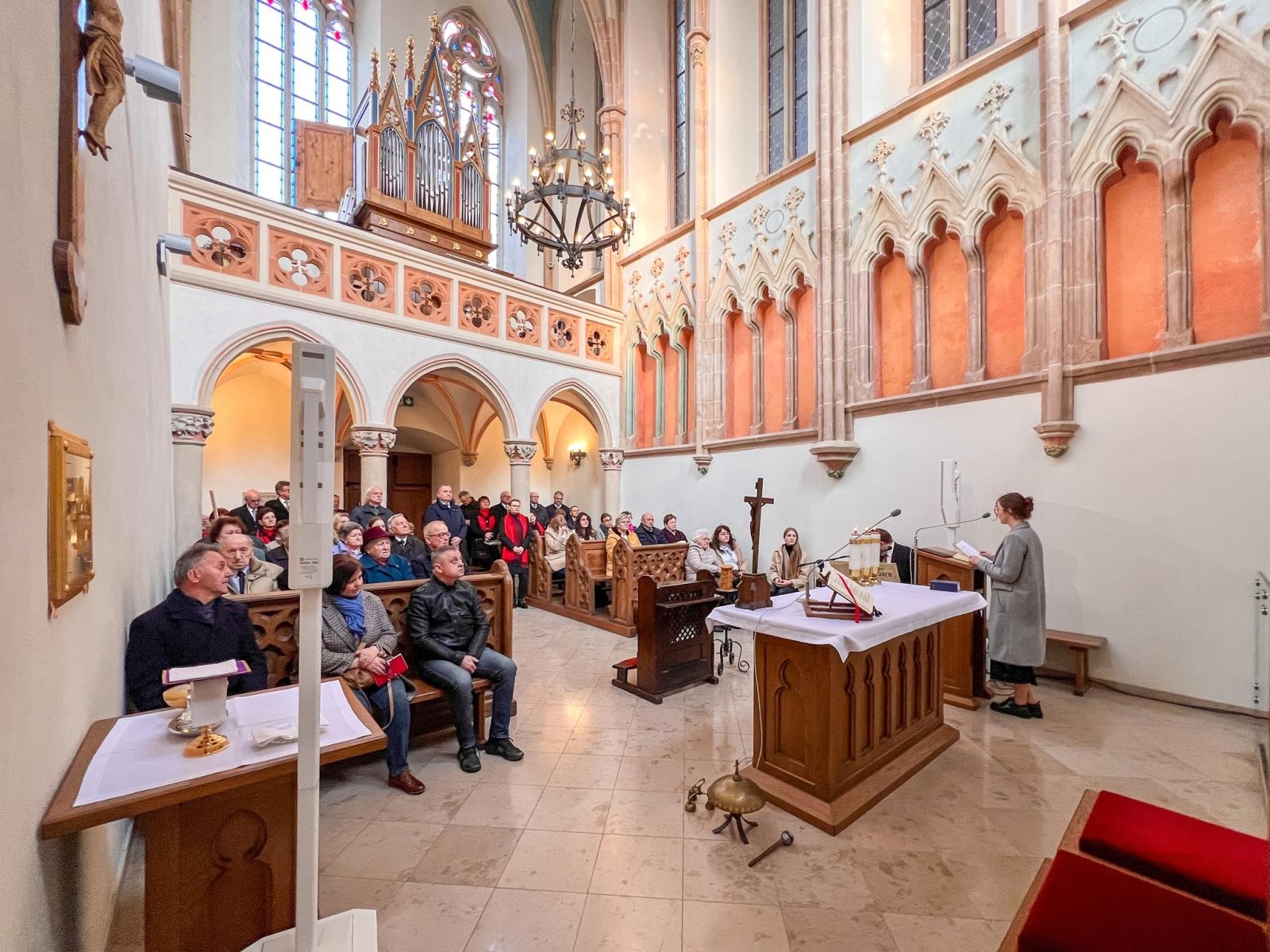 Zdjęcie w galerii na portalu naszraciborz.pl: Msza w intencji mniejszości niemieckiej w kaplicy zamkowej [FOTO i WIDEO] wiadomości z regionu