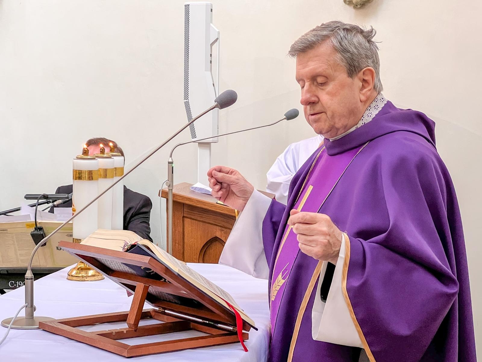 Zdjęcie w galerii na portalu naszraciborz.pl: Msza w intencji mniejszości niemieckiej w kaplicy zamkowej [FOTO i WIDEO] wiadomości z regionu