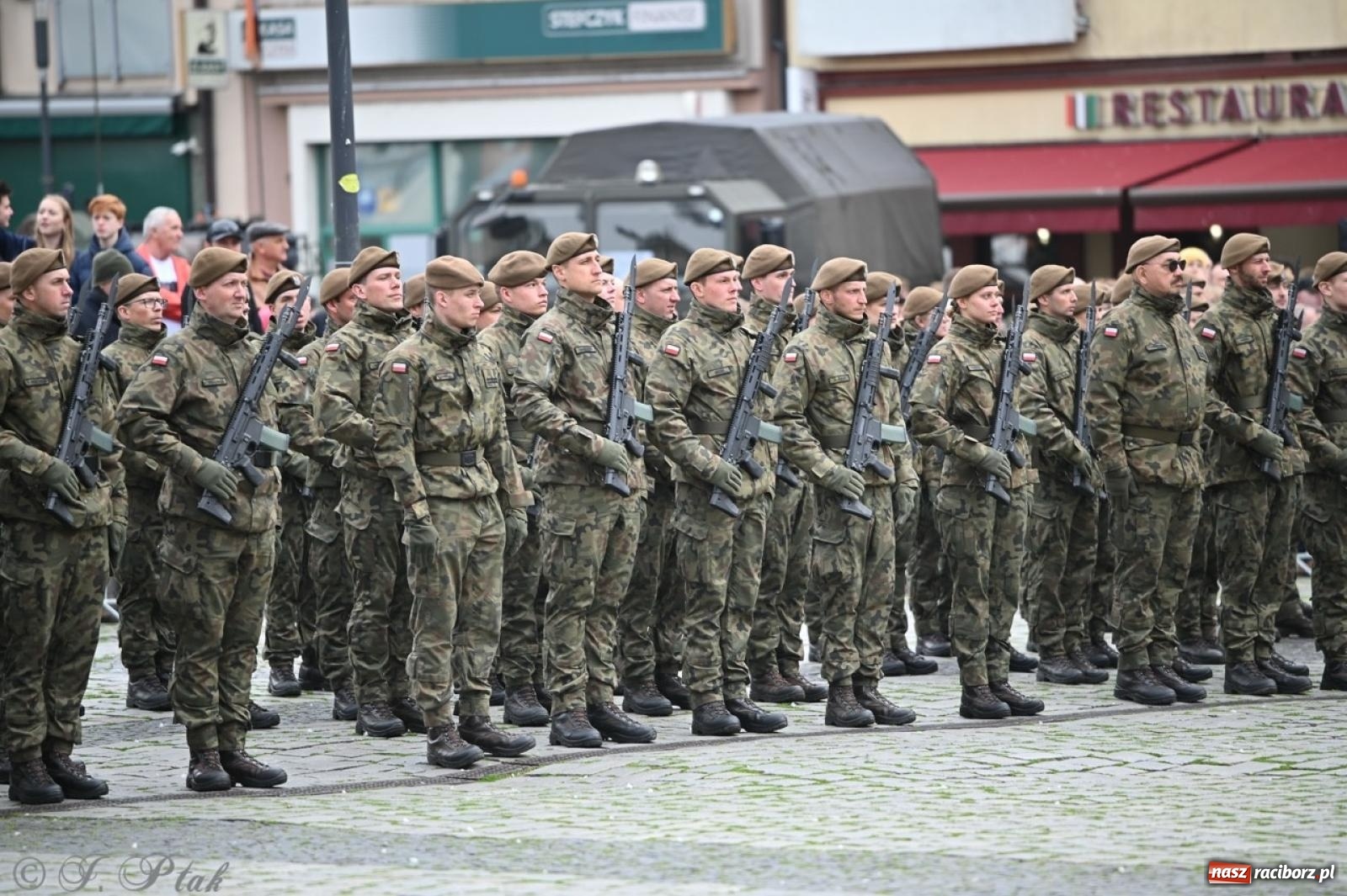 Zdjęcie w galerii na portalu naszraciborz.pl: MON odmówił utworzenia batalionu WOT w Raciborzu. Będzie kolejny wniosek z ratusza wiadomości z regionu