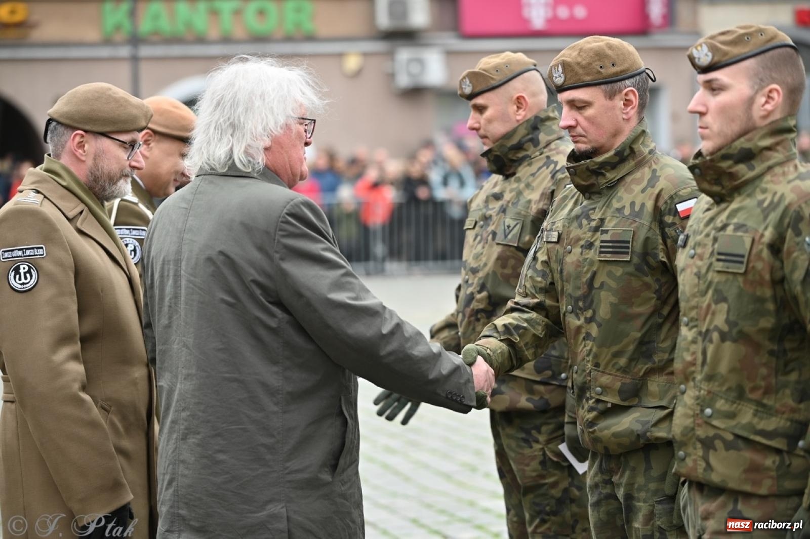 Zdjęcie w galerii na portalu naszraciborz.pl: MON odmówił utworzenia batalionu WOT w Raciborzu. Będzie kolejny wniosek z ratusza wiadomości z regionu