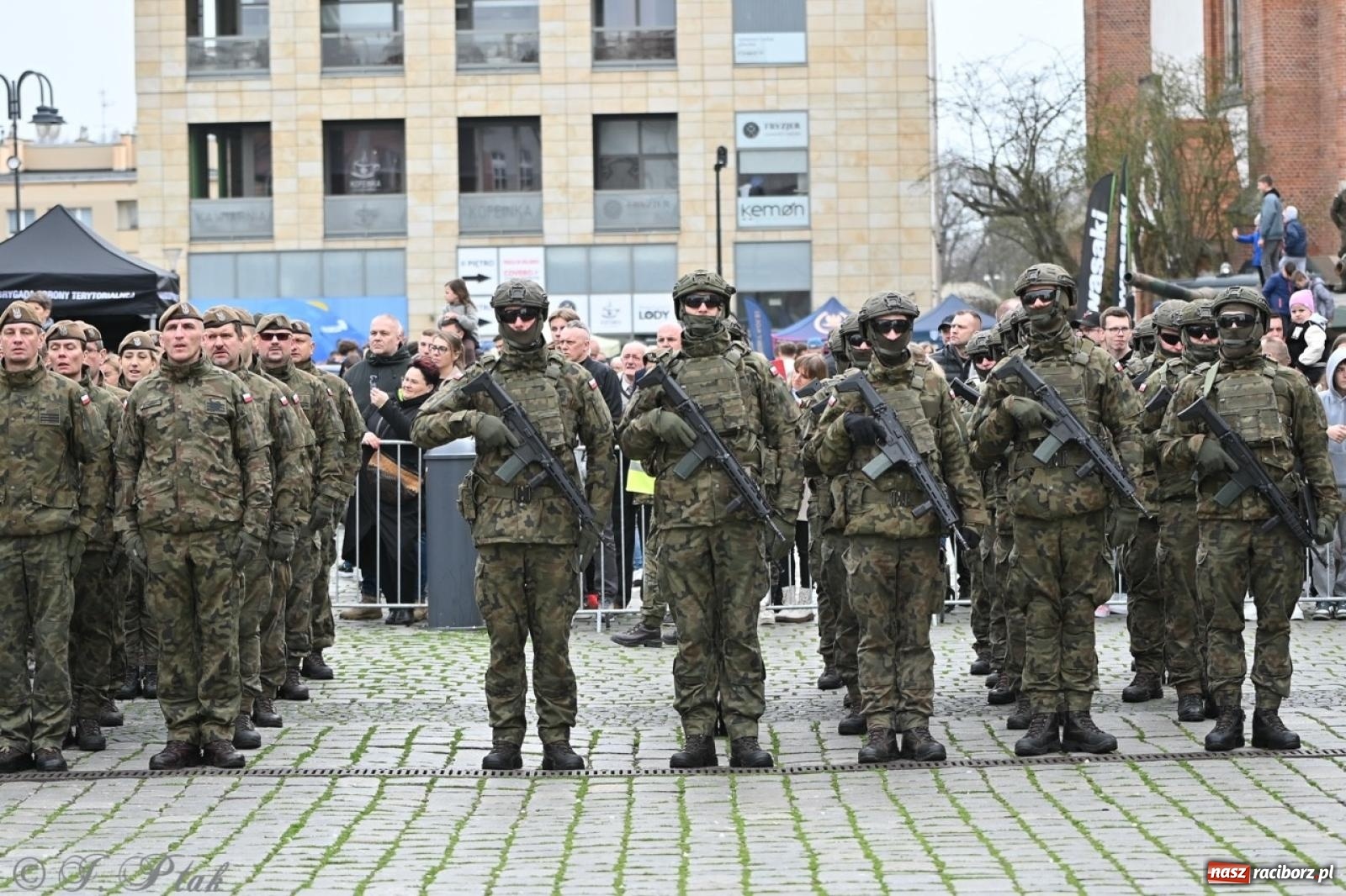 Zdjęcie w galerii na portalu naszraciborz.pl: MON odmówił utworzenia batalionu WOT w Raciborzu. Będzie kolejny wniosek z ratusza wiadomości z regionu