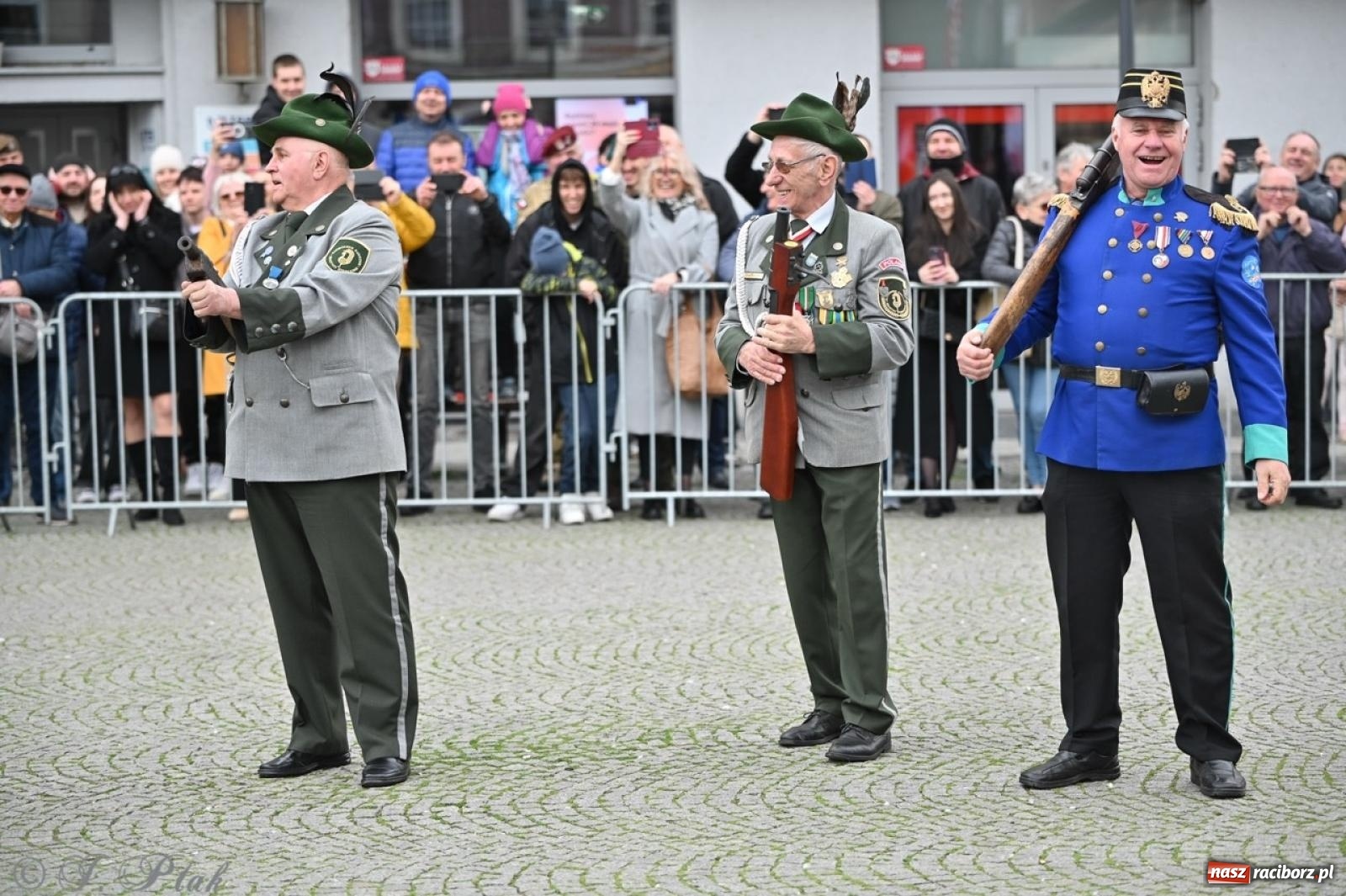 Zdjęcie w galerii na portalu naszraciborz.pl: MON odmówił utworzenia batalionu WOT w Raciborzu. Będzie kolejny wniosek z ratusza wiadomości z regionu
