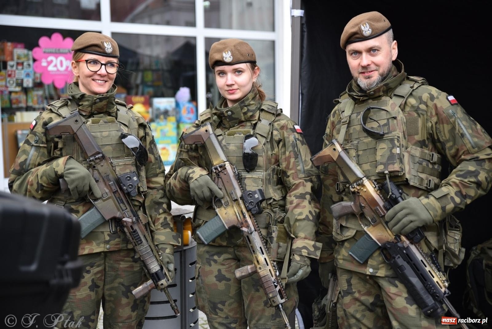 Zdjęcie w galerii na portalu naszraciborz.pl: MON odmówił utworzenia batalionu WOT w Raciborzu. Będzie kolejny wniosek z ratusza wiadomości z regionu