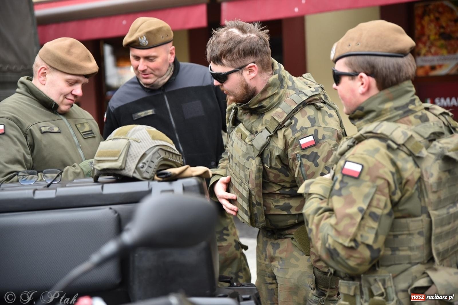 Zdjęcie w galerii na portalu naszraciborz.pl: MON odmówił utworzenia batalionu WOT w Raciborzu. Będzie kolejny wniosek z ratusza wiadomości z regionu