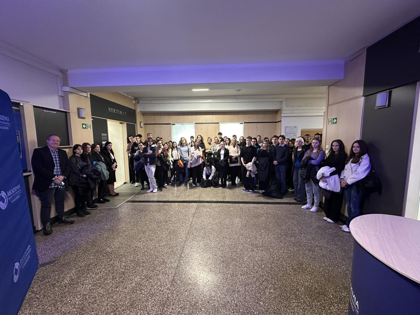 Zdjęcie w galerii na portalu naszraciborz.pl: ANS. Konkurs języka angielskiego i języka niemieckiego – edycja XVIII wiadomości z regionu