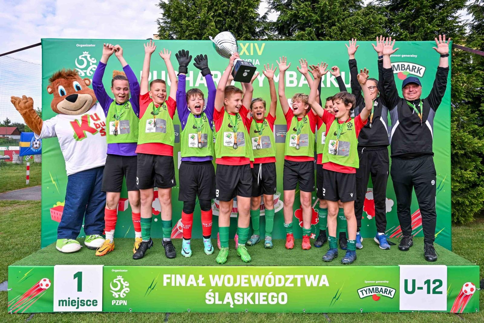 Zdjęcie w galerii na portalu naszraciborz.pl: Prawie 1100 drużyn z województwa śląskiego zgłoszonych do gry w Pucharze Tymbarku wiadomości z regionu