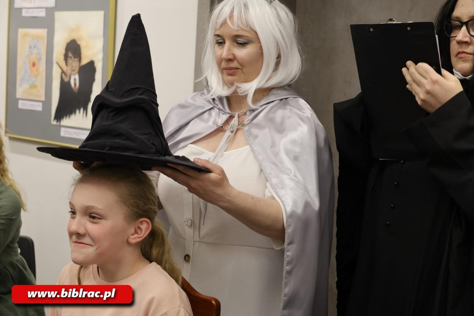 Zdjęcie w galerii na portalu naszraciborz.pl: Biblioteka nie zasypia, czyli XXII Noc z Andersenem wiadomości z regionu