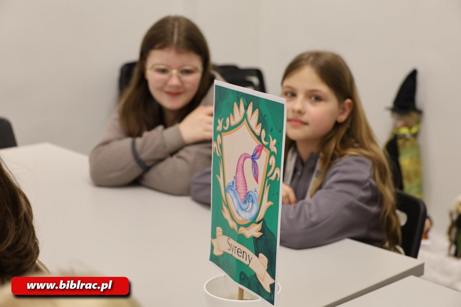 Zdjęcie w galerii na portalu naszraciborz.pl: Biblioteka nie zasypia, czyli XXII Noc z Andersenem wiadomości z regionu