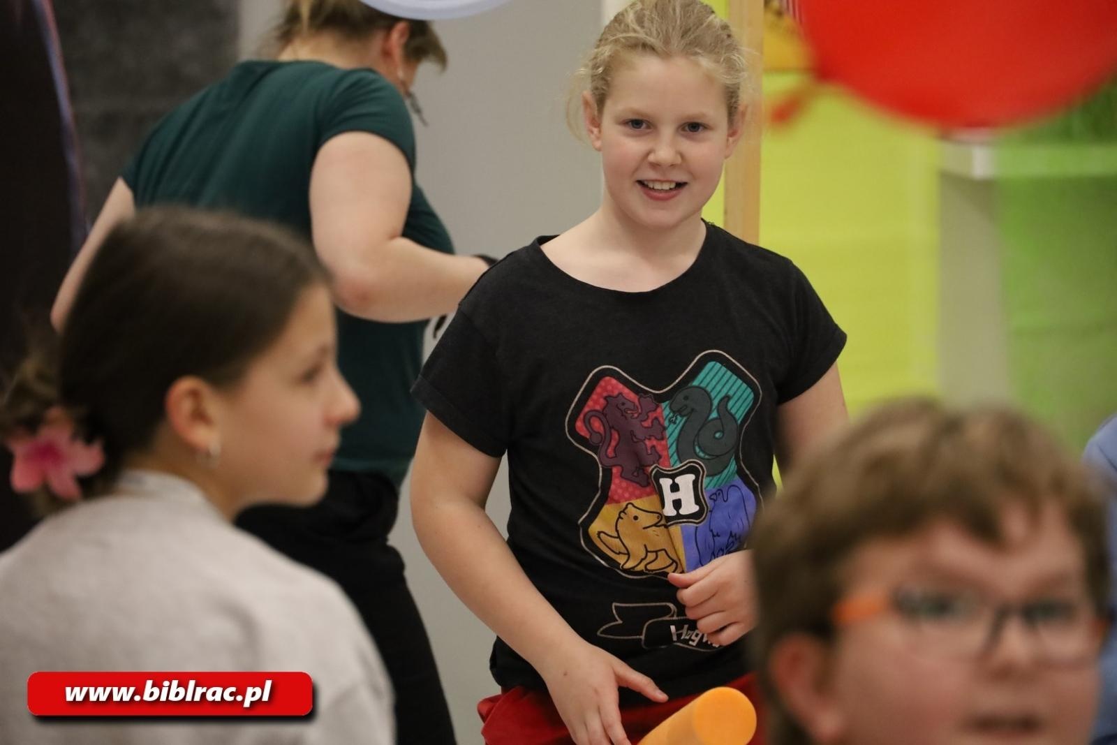 Zdjęcie w galerii na portalu naszraciborz.pl: Biblioteka nie zasypia, czyli XXII Noc z Andersenem wiadomości z regionu