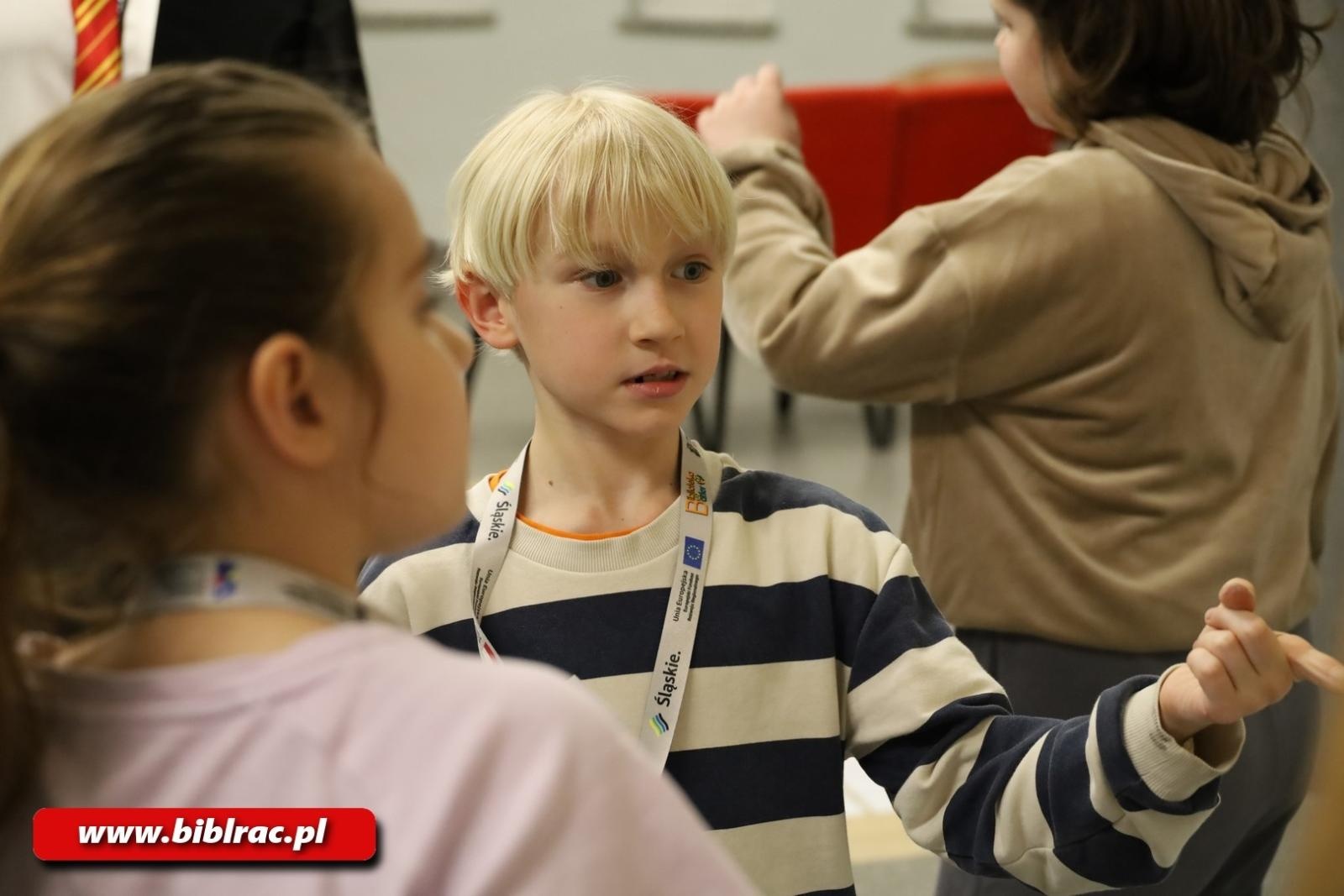 Zdjęcie w galerii na portalu naszraciborz.pl: Biblioteka nie zasypia, czyli XXII Noc z Andersenem wiadomości z regionu