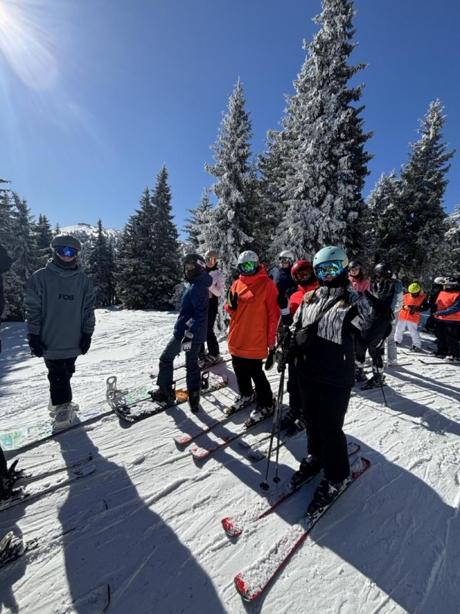 Zdjęcie w galerii na portalu naszraciborz.pl: Uczniowie Ekonomika na obozie narciarskim w ramach projektu LET’S GET FIT wiadomości z regionu