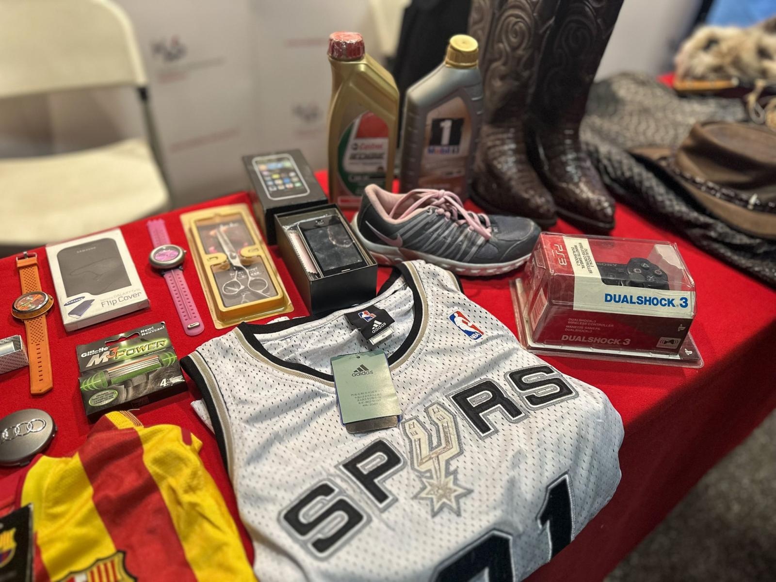 Zdjęcie w galerii na portalu naszraciborz.pl: Spotkanie z Krajową Administracją Skarbową w Akademii Nauk Stosowanych w Raciborzu wiadomości z regionu