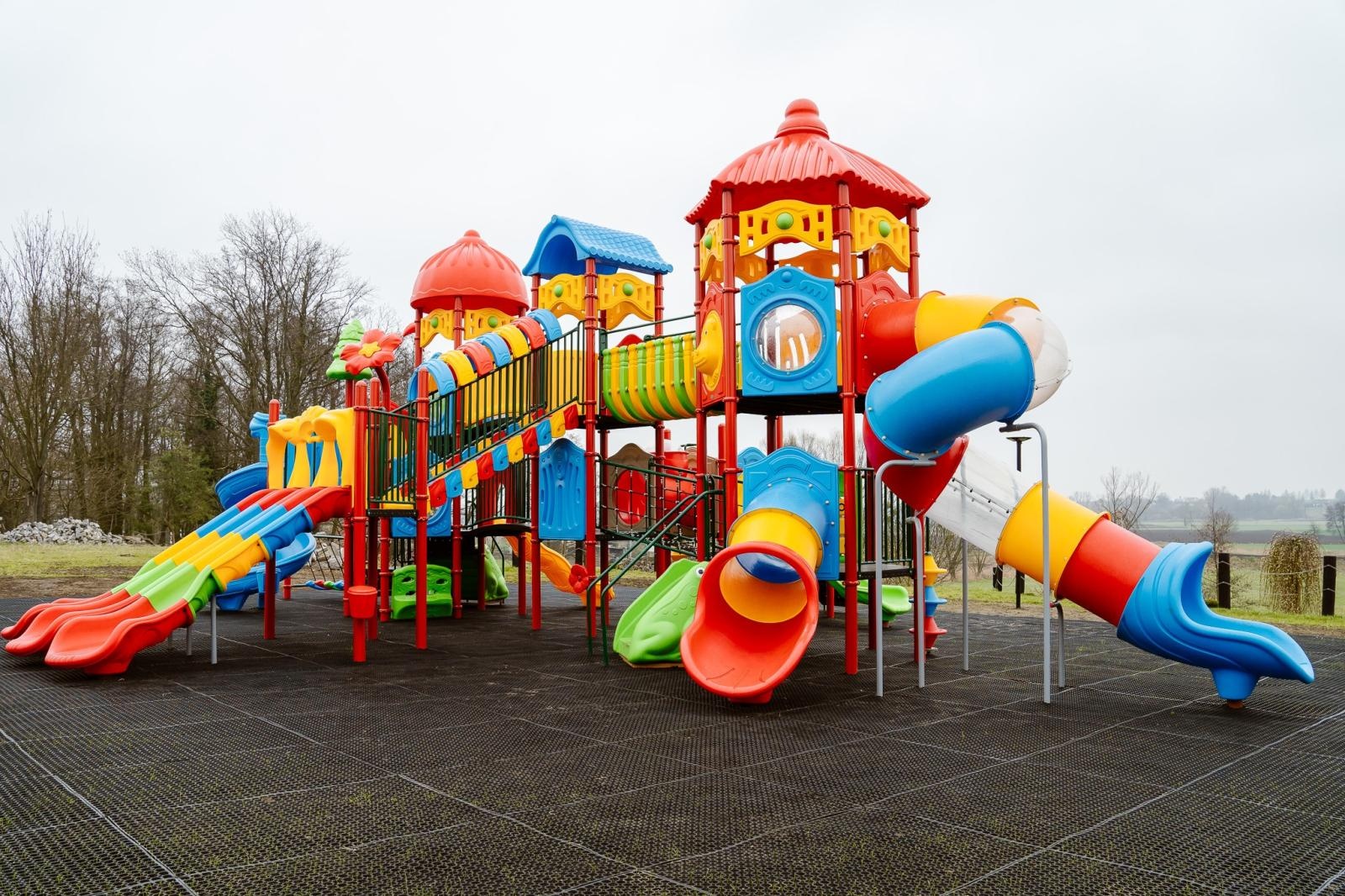 Zdjęcie w galerii na portalu naszraciborz.pl: Eko-strajk i otwarcie placu zabaw w Cyprzanowie wiadomości z regionu