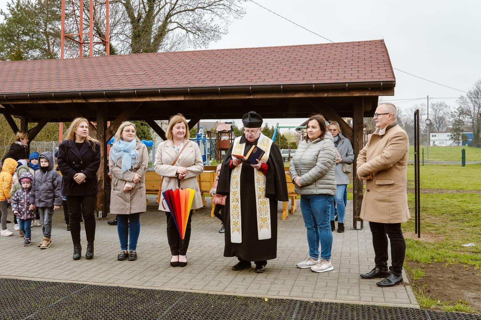 Zdjęcie w galerii na portalu naszraciborz.pl: Eko-strajk i otwarcie placu zabaw w Cyprzanowie wiadomości z regionu