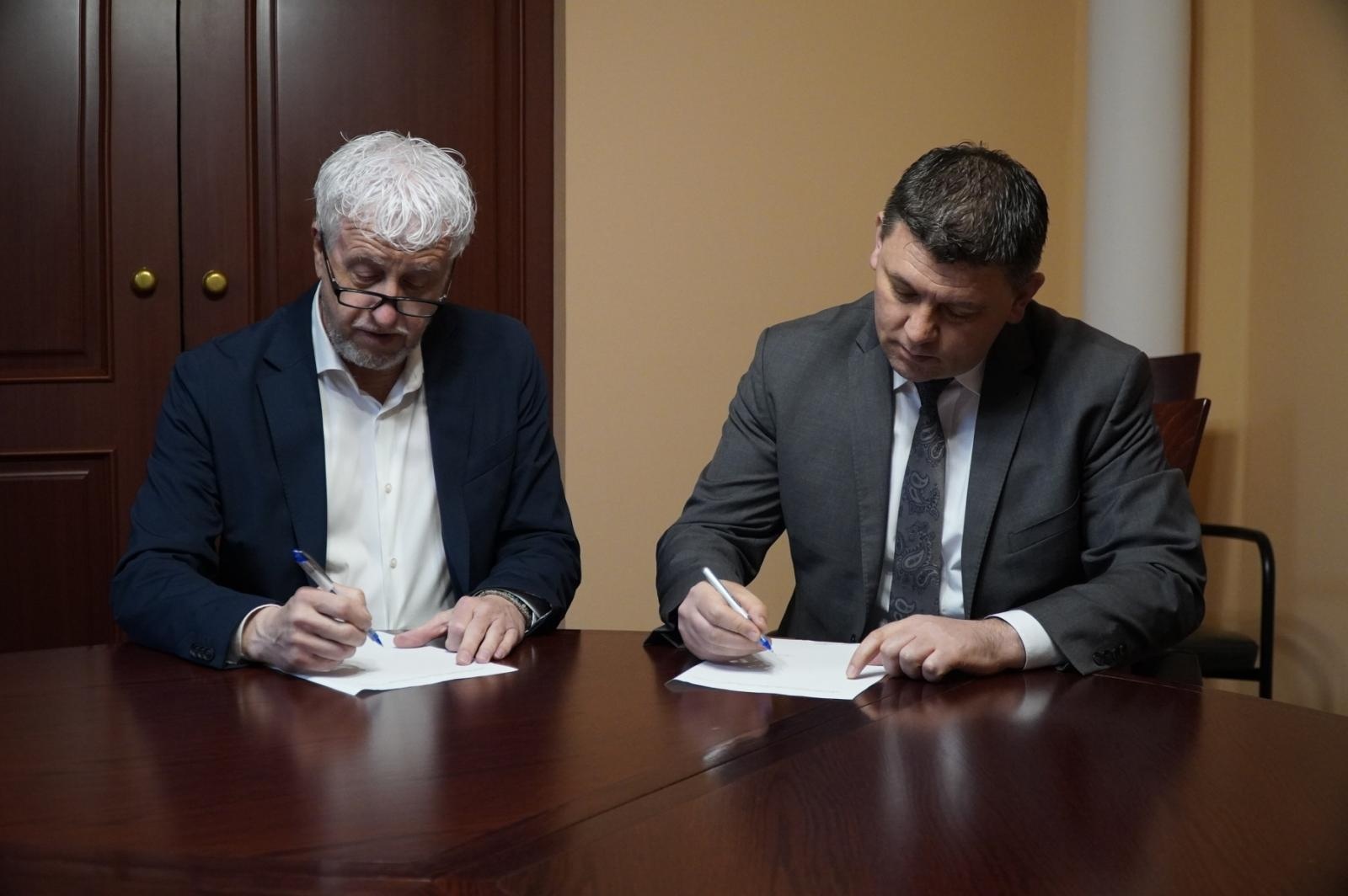 Zdjęcie w galerii na portalu naszraciborz.pl: Porozumienie o współpracy w zakresie opieki żłobkowej między Raciborzem i Rudnikiem podpisane wiadomości z regionu