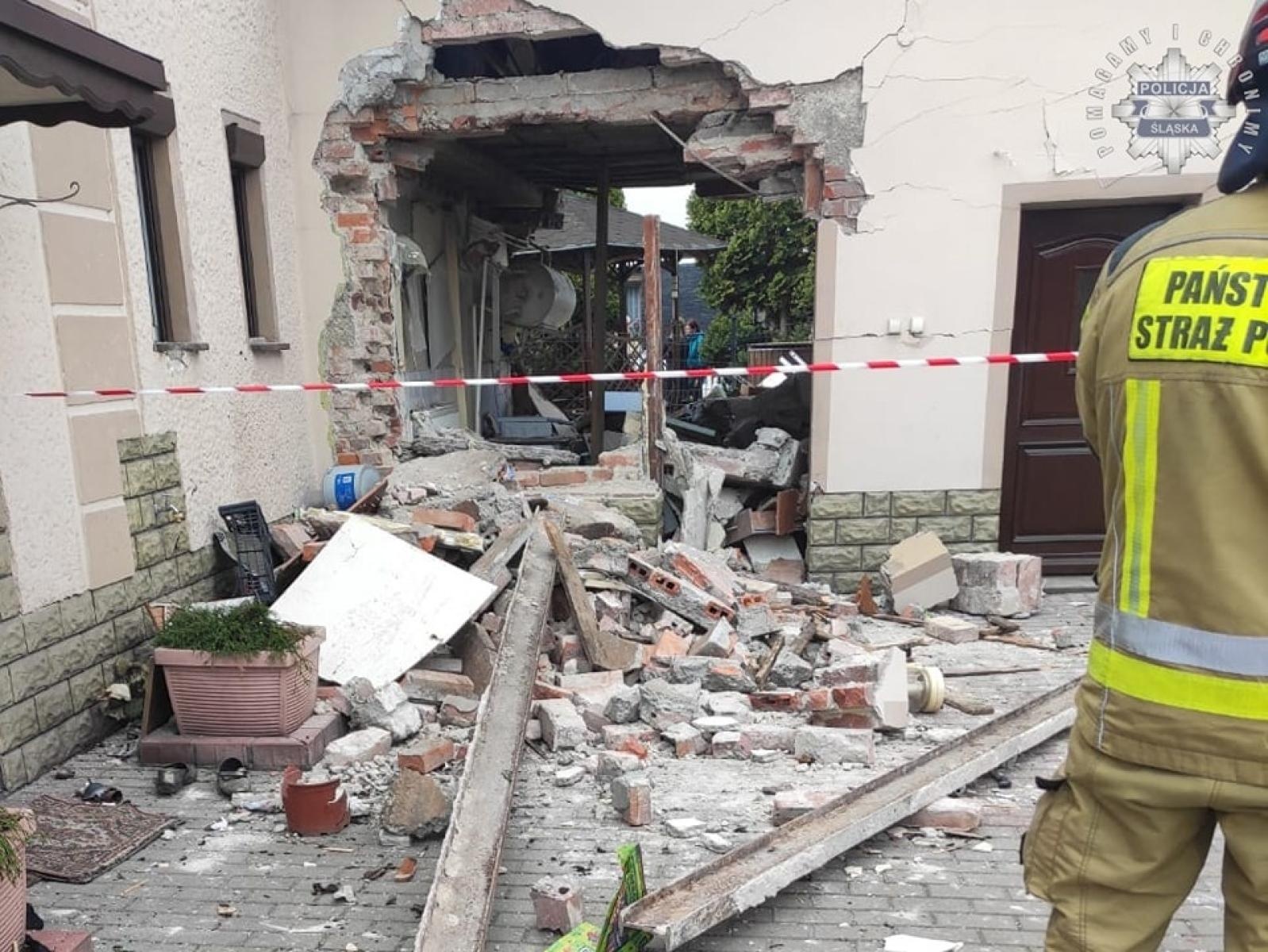 Zdjęcie w galerii na portalu naszraciborz.pl: Wybuch butli gazowej w Zawadzie Książęcej wiadomości z regionu