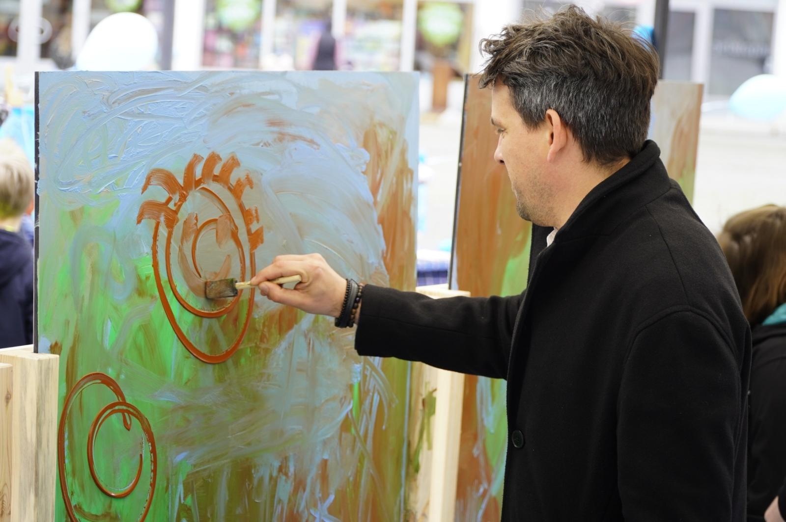 Zdjęcie w galerii na portalu naszraciborz.pl: Racibórz na niebiesko i Spektrum jak malowane wiadomości z regionu