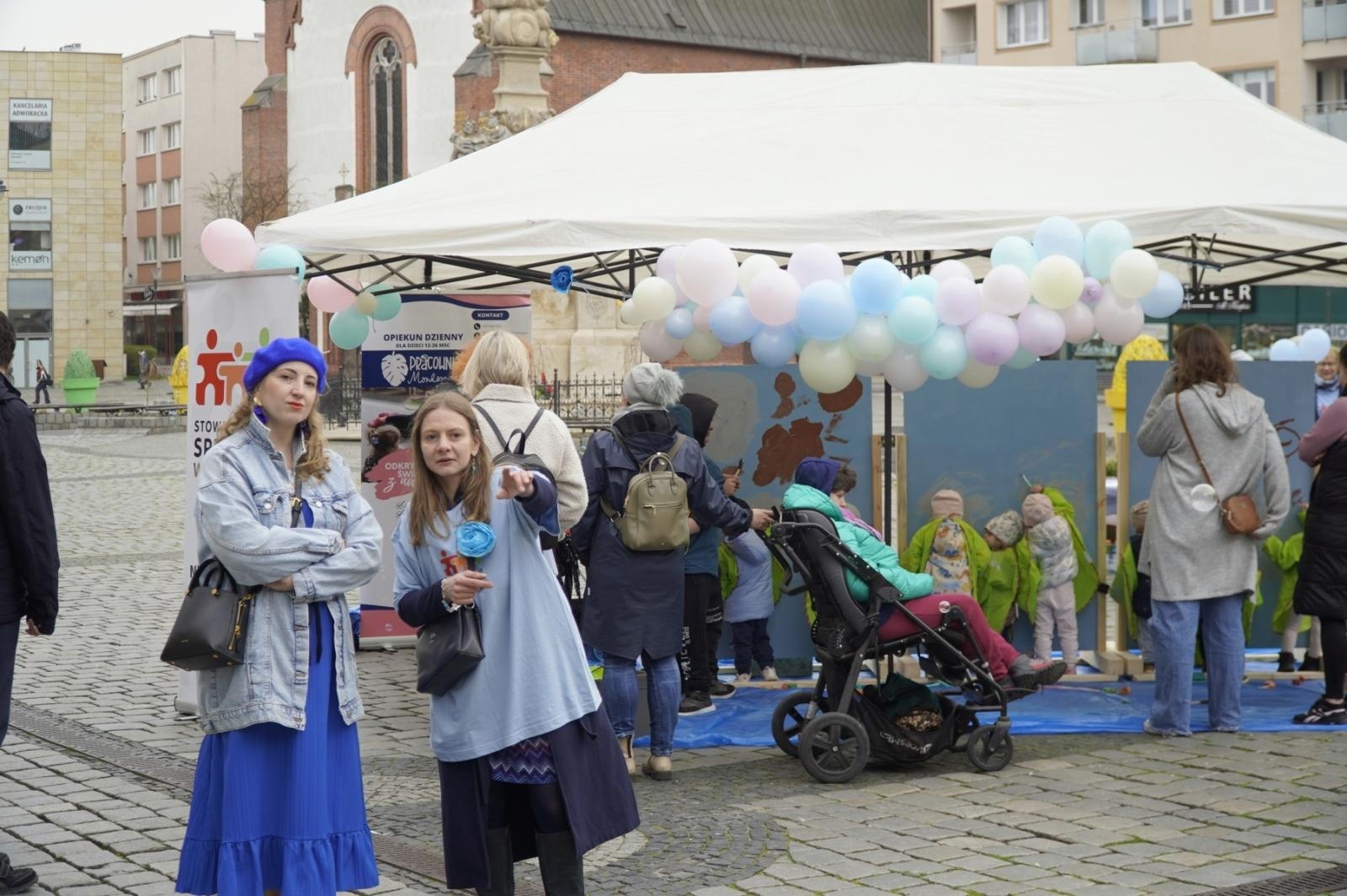 Zdjęcie w galerii na portalu naszraciborz.pl: Racibórz na niebiesko i Spektrum jak malowane wiadomości z regionu