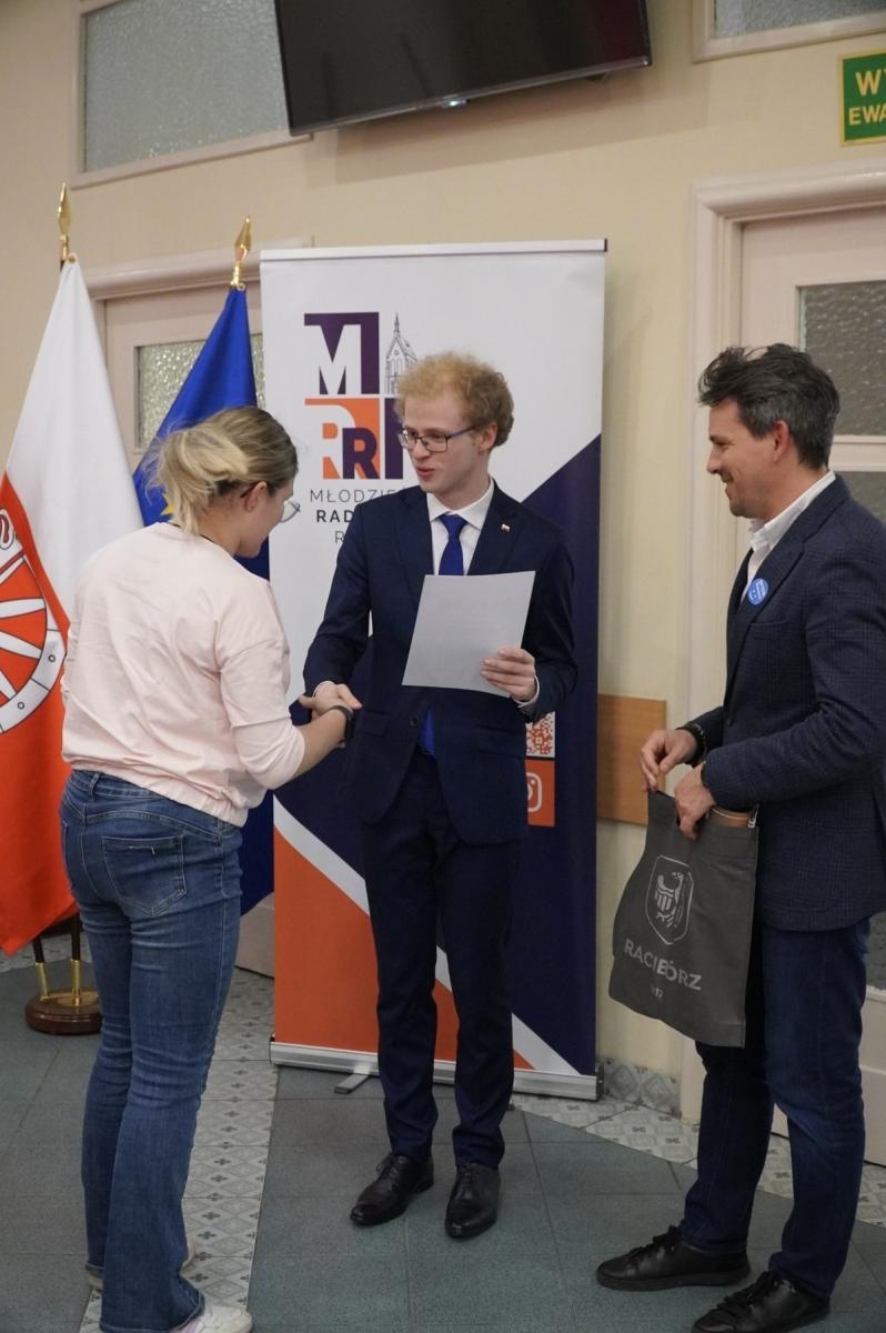 Zdjęcie w galerii na portalu naszraciborz.pl: Rozstrzygnięcie konkursu plastycznego Ferie w Kadrze: Zima w Moich Oczach wiadomości z regionu