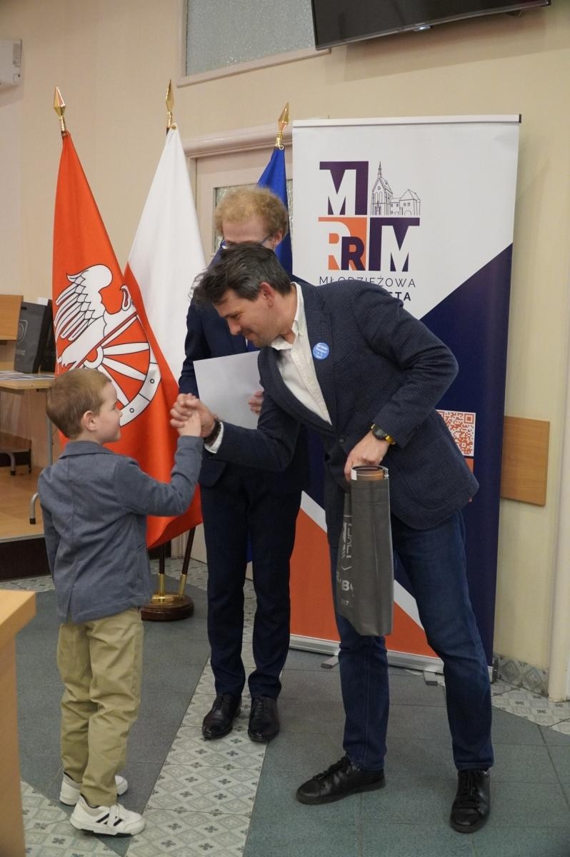 Zdjęcie w galerii na portalu naszraciborz.pl: Rozstrzygnięcie konkursu plastycznego Ferie w Kadrze: Zima w Moich Oczach wiadomości z regionu