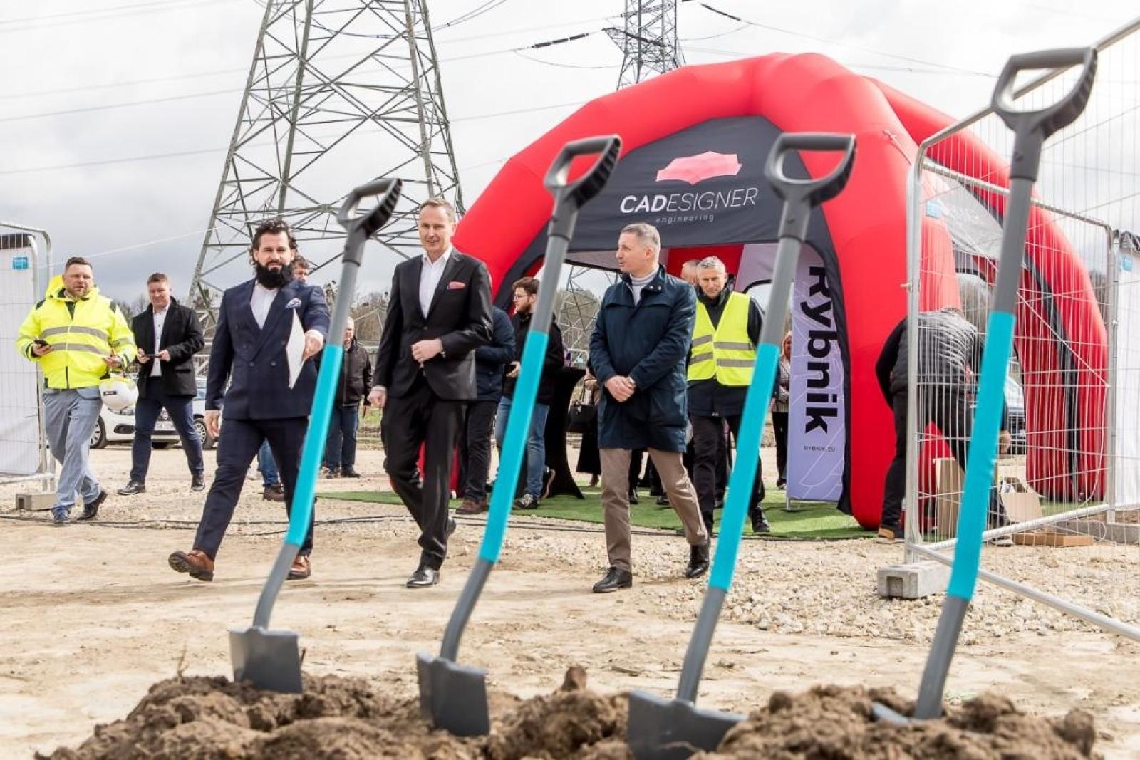 Zdjęcie w galerii na portalu naszraciborz.pl: U sąsiadów. CADesigner Engineering rozpoczął budowę zakładu w Rybniku wiadomości z regionu