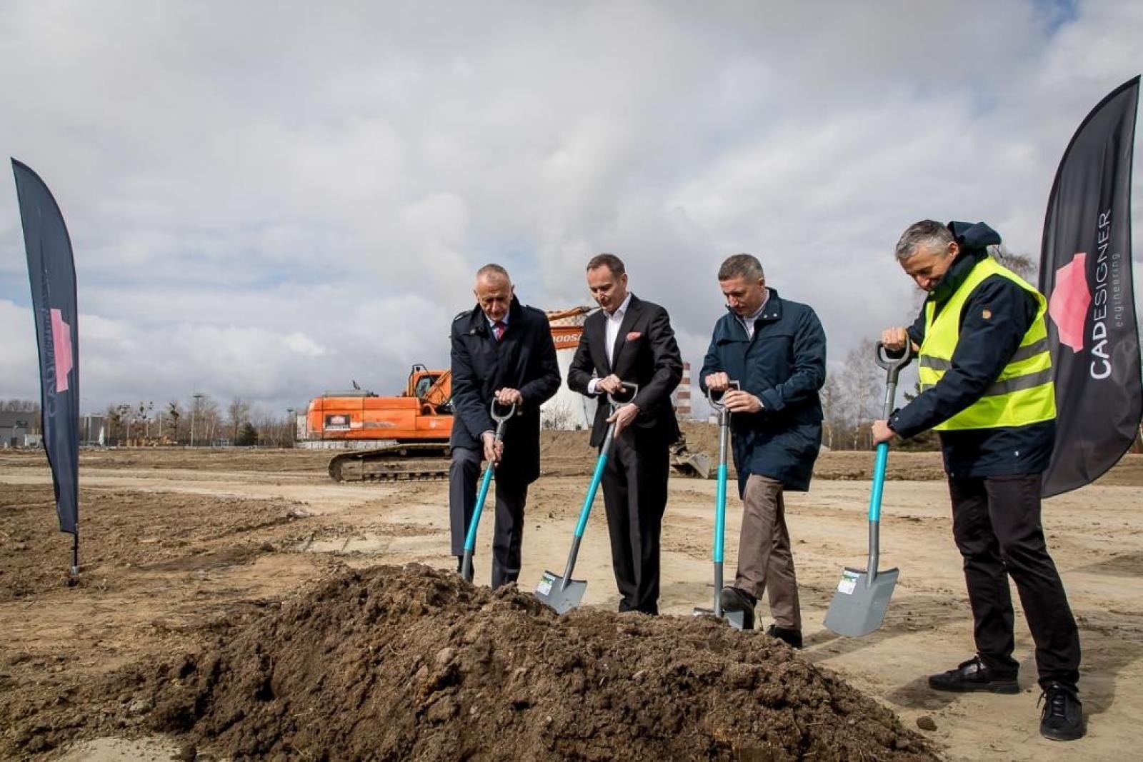 Zdjęcie w galerii na portalu naszraciborz.pl: U sąsiadów. CADesigner Engineering rozpoczął budowę zakładu w Rybniku wiadomości z regionu
