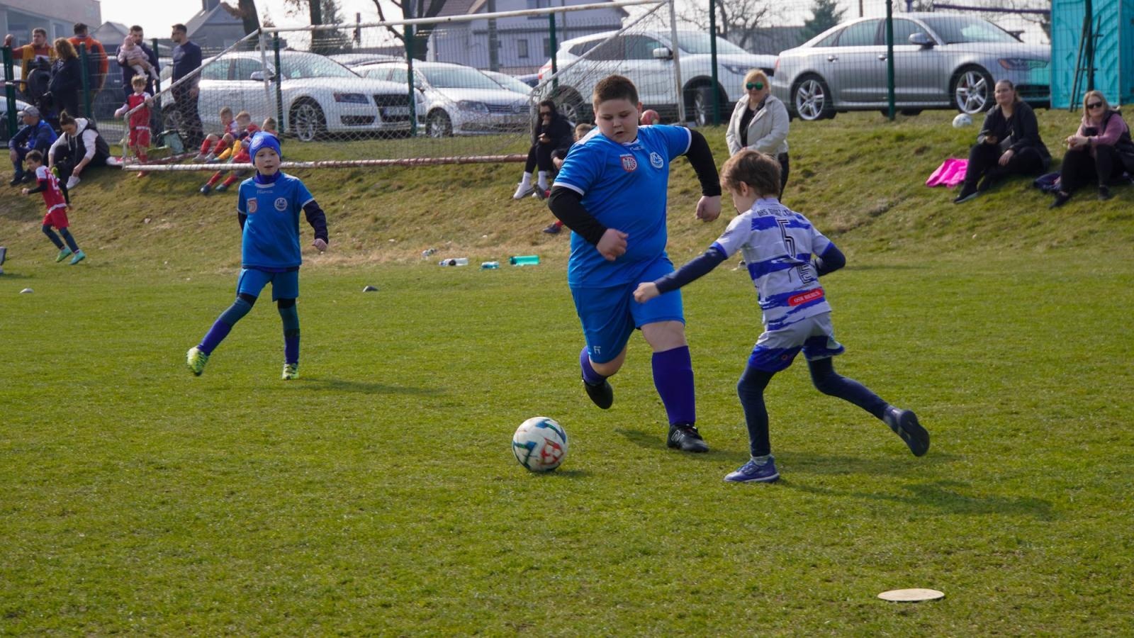 Zdjęcie w galerii na portalu naszraciborz.pl: Raszczyce Cup 2025. Piłkarska rywalizacja ponad pięciuset zawodników [FOTO] wiadomości z regionu