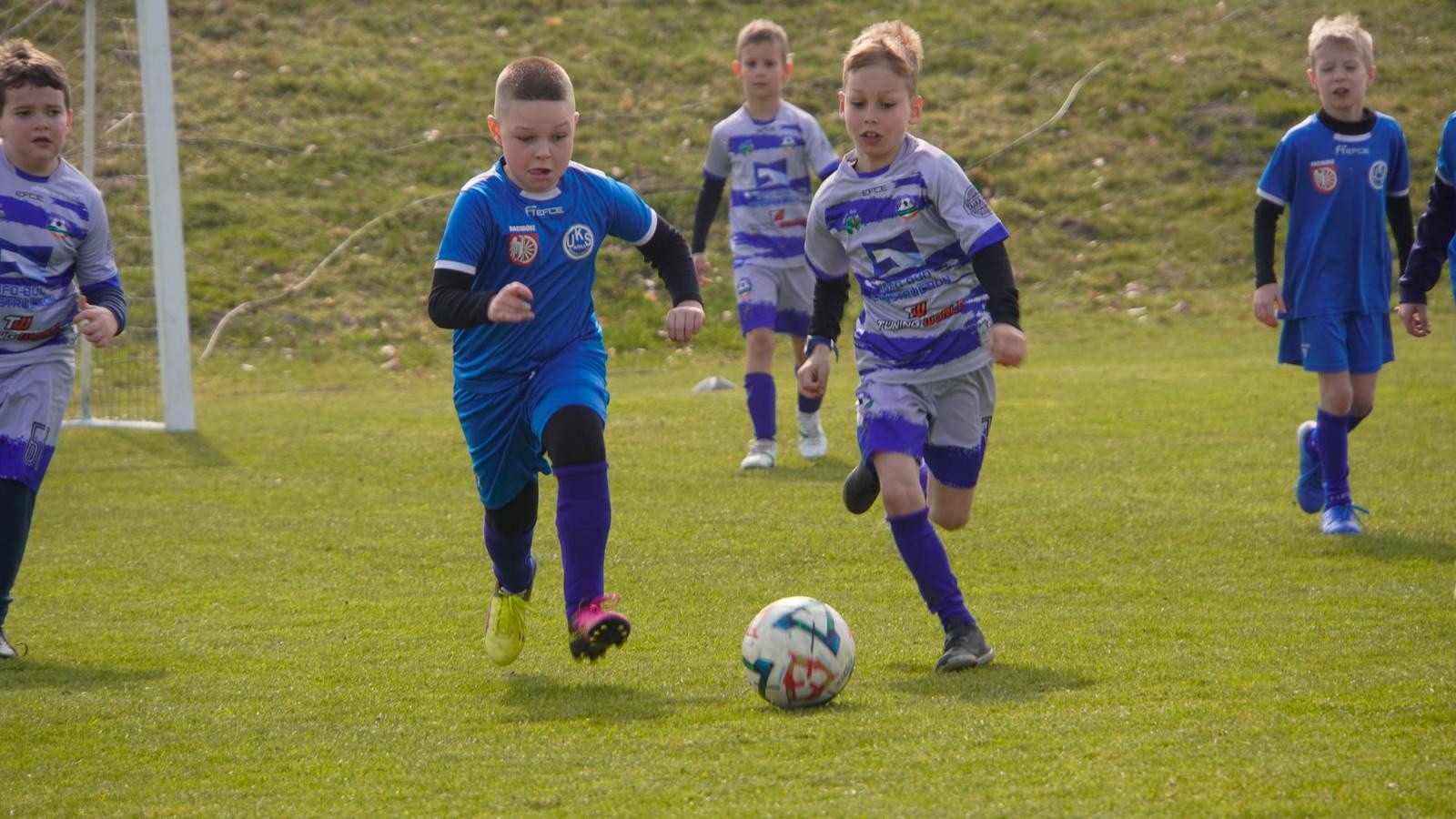 Zdjęcie w galerii na portalu naszraciborz.pl: Raszczyce Cup 2025. Piłkarska rywalizacja ponad pięciuset zawodników [FOTO] wiadomości z regionu