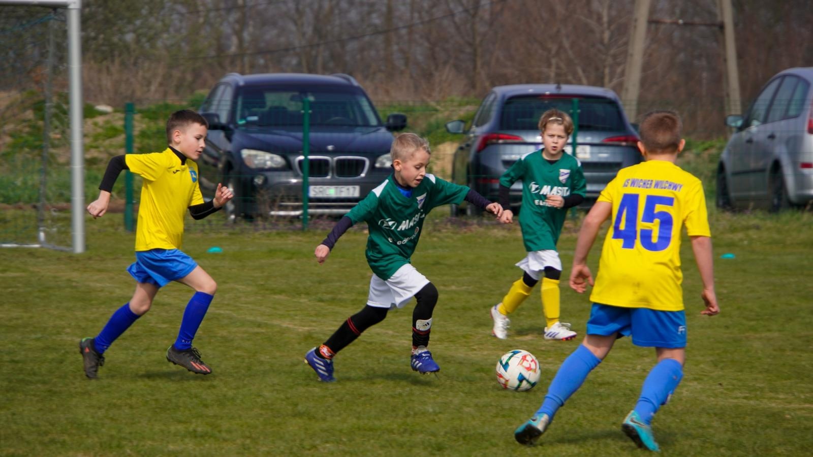 Zdjęcie w galerii na portalu naszraciborz.pl: Raszczyce Cup 2025. Piłkarska rywalizacja ponad pięciuset zawodników [FOTO] wiadomości z regionu