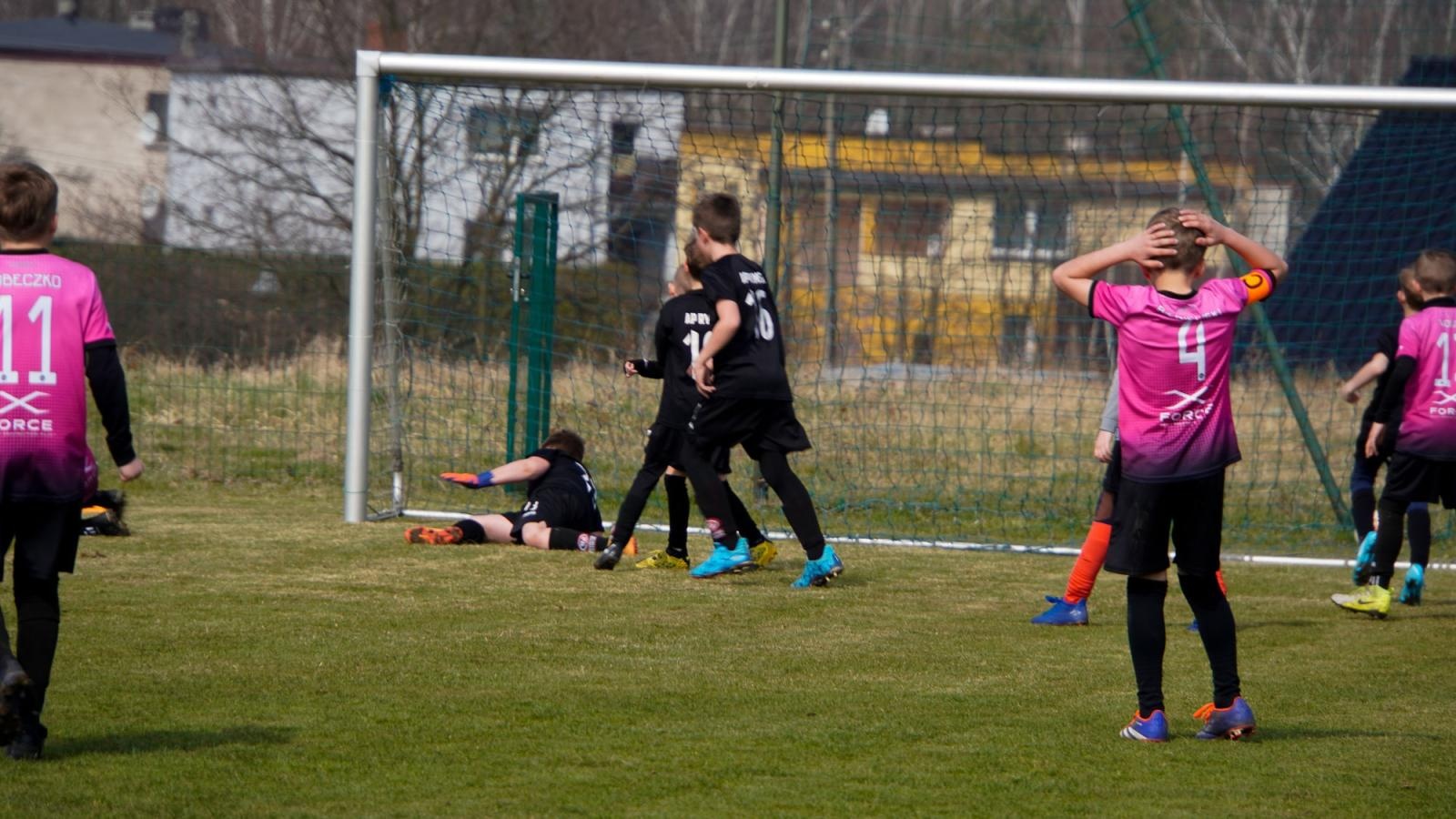 Zdjęcie w galerii na portalu naszraciborz.pl: Raszczyce Cup 2025. Piłkarska rywalizacja ponad pięciuset zawodników [FOTO] wiadomości z regionu